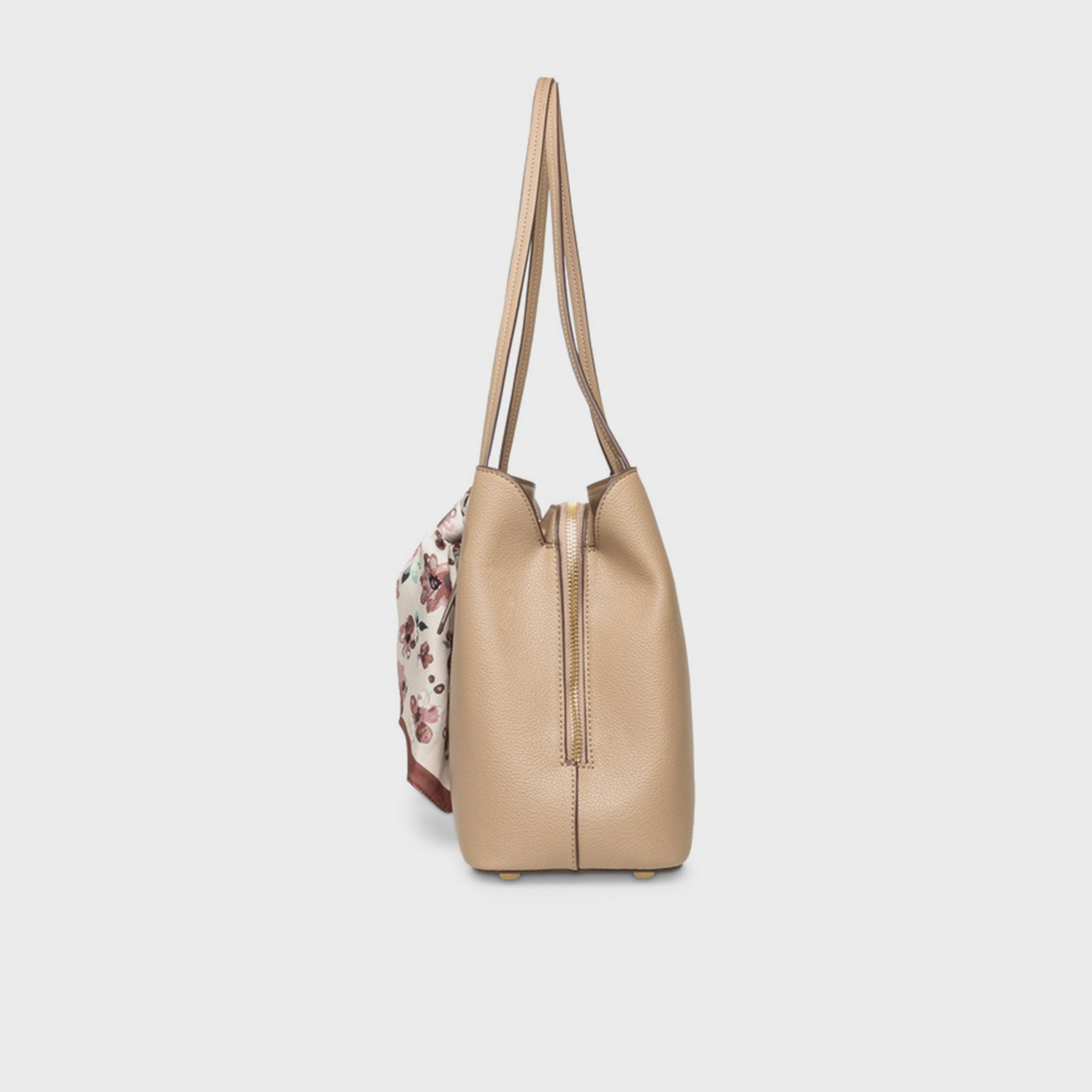 آن كلين - تفاصيل التصميم: شنطة يد بمقبض علوي وسحاب-women-bagsandwallets-handbags-image-3
