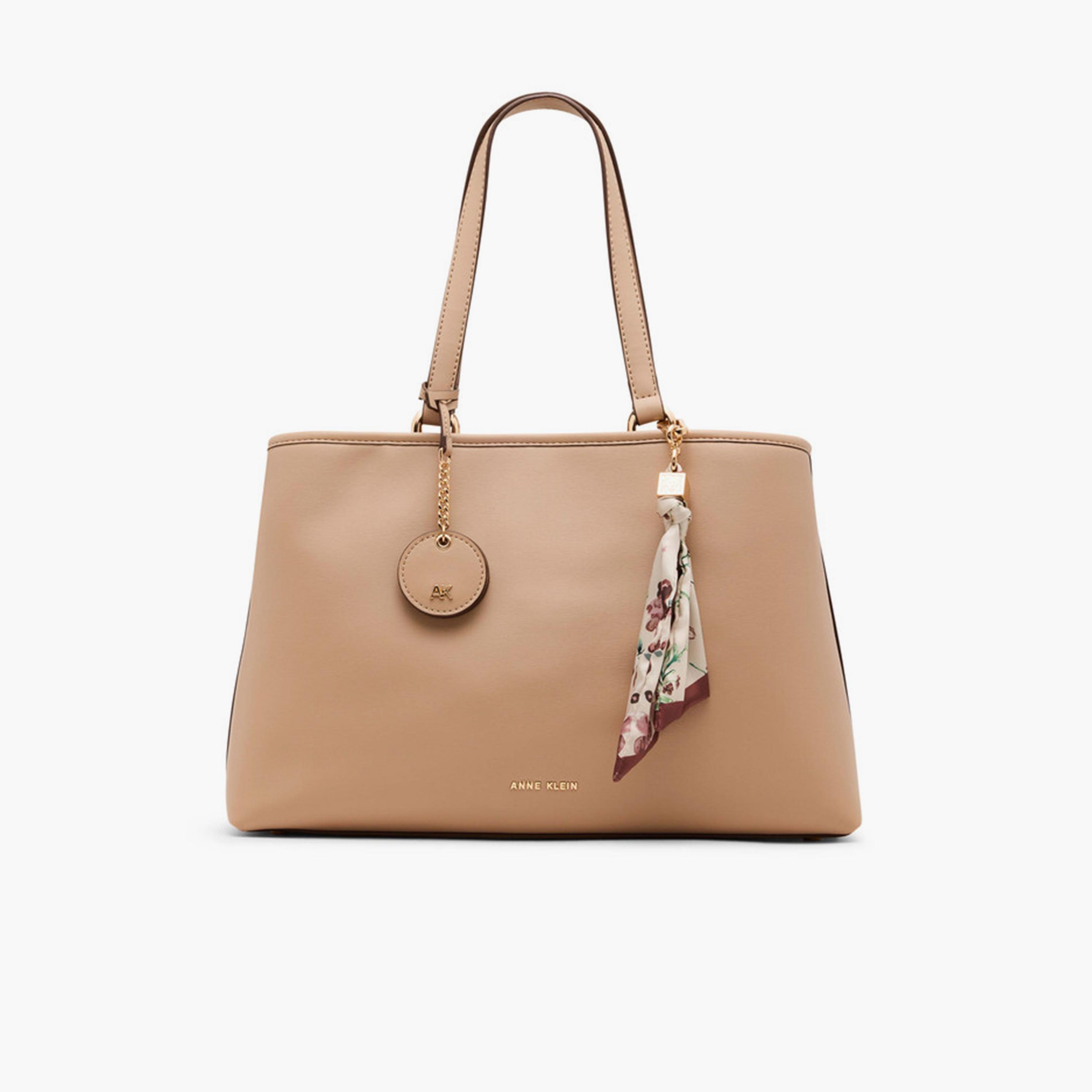 آن كلين - تفاصيل التصميم: شنطة يد بمقبض علوي وإغلاق مغناطيسي-women-bagsandwallets-handbags-image-1