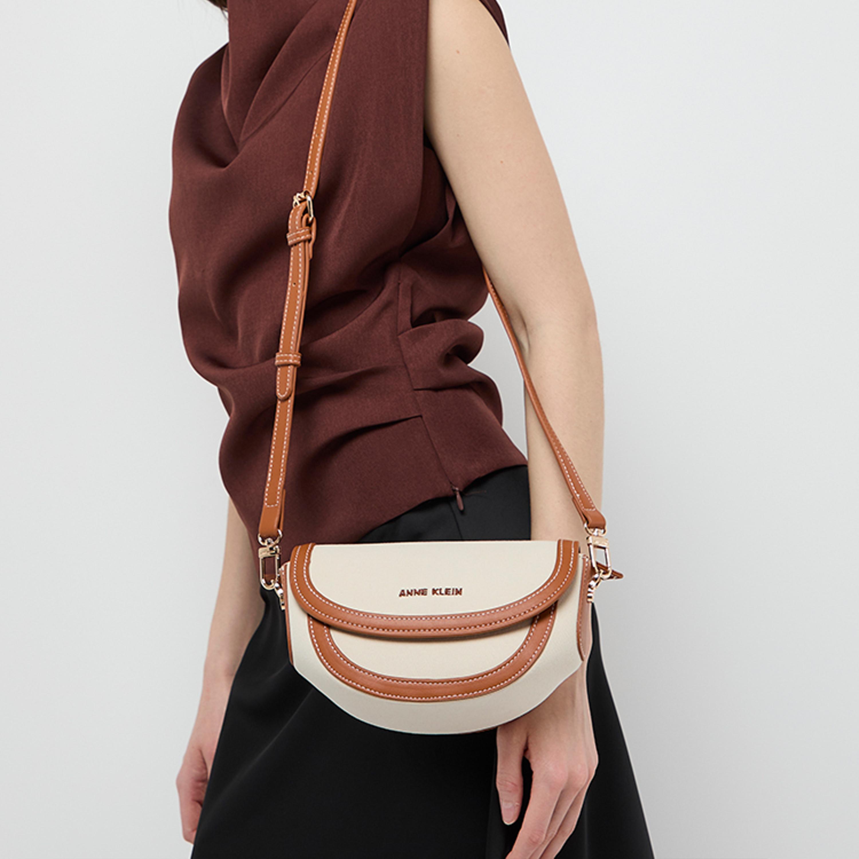 آن كلين - شنطة كروس بألوان متداخلة مع غطاء وحزام قابل للتعديل | 21.5 × 13 × 7.5 سم-women-bagsandwallets-handbags-image-2