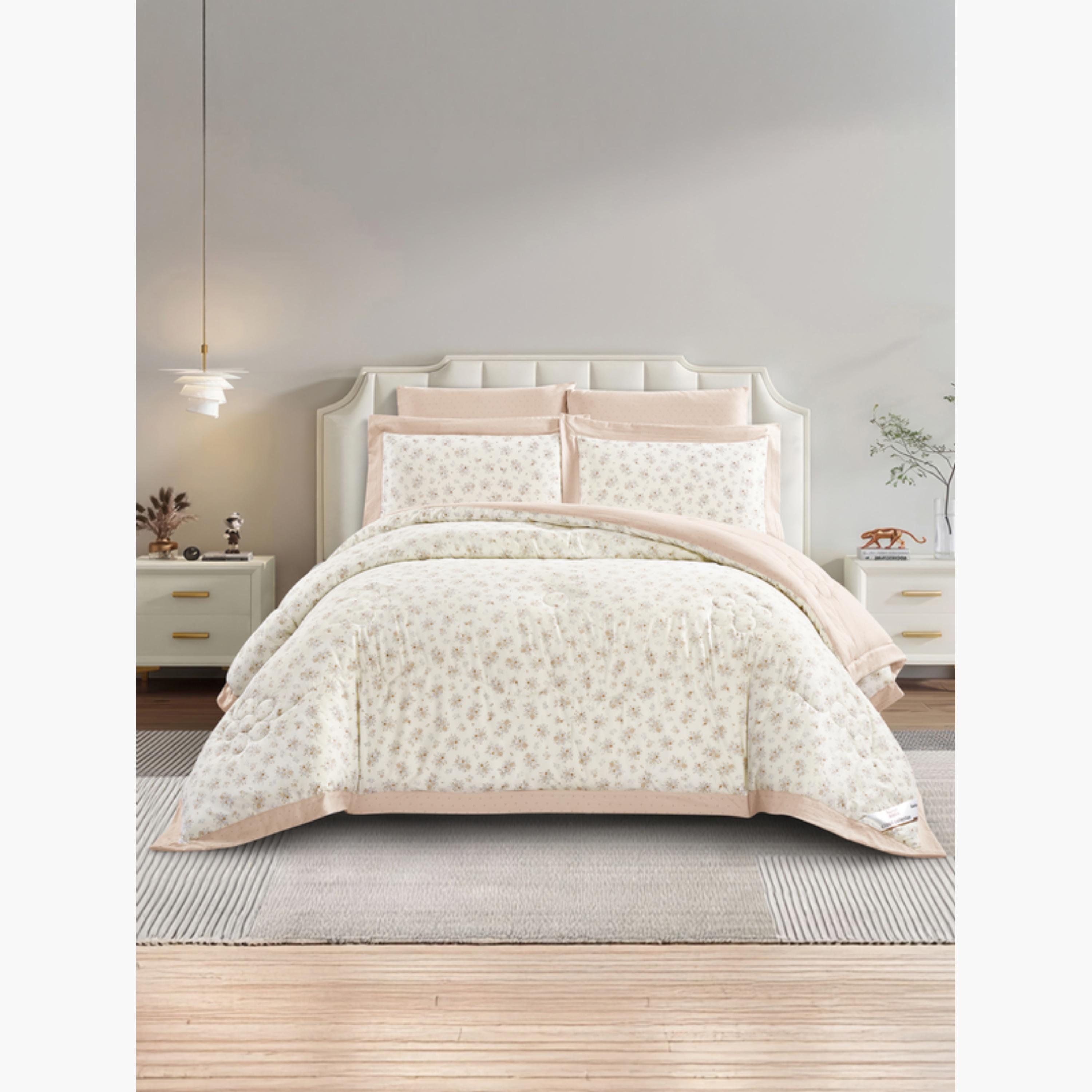 طقم لحاف مزدوج بطبعة زهور-household-bedding-comfortersandbedspreads-comforters-image-78