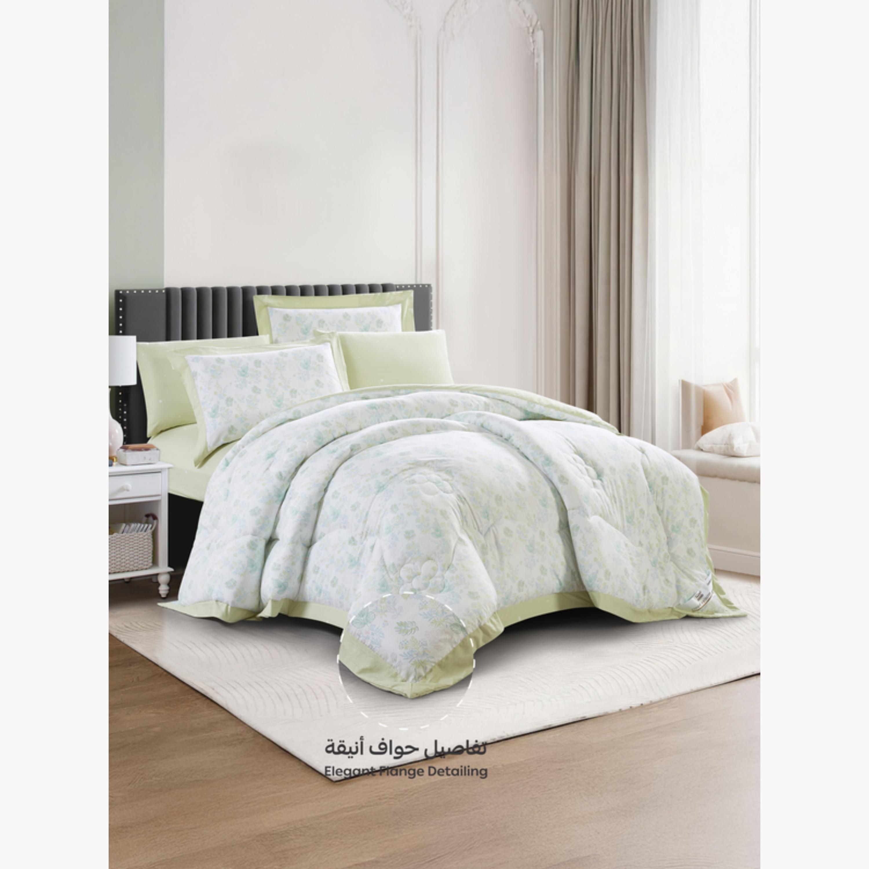 طقم لحاف مزدوج بطبعة زهور-household-bedding-comfortersandbedspreads-comforters-image-86