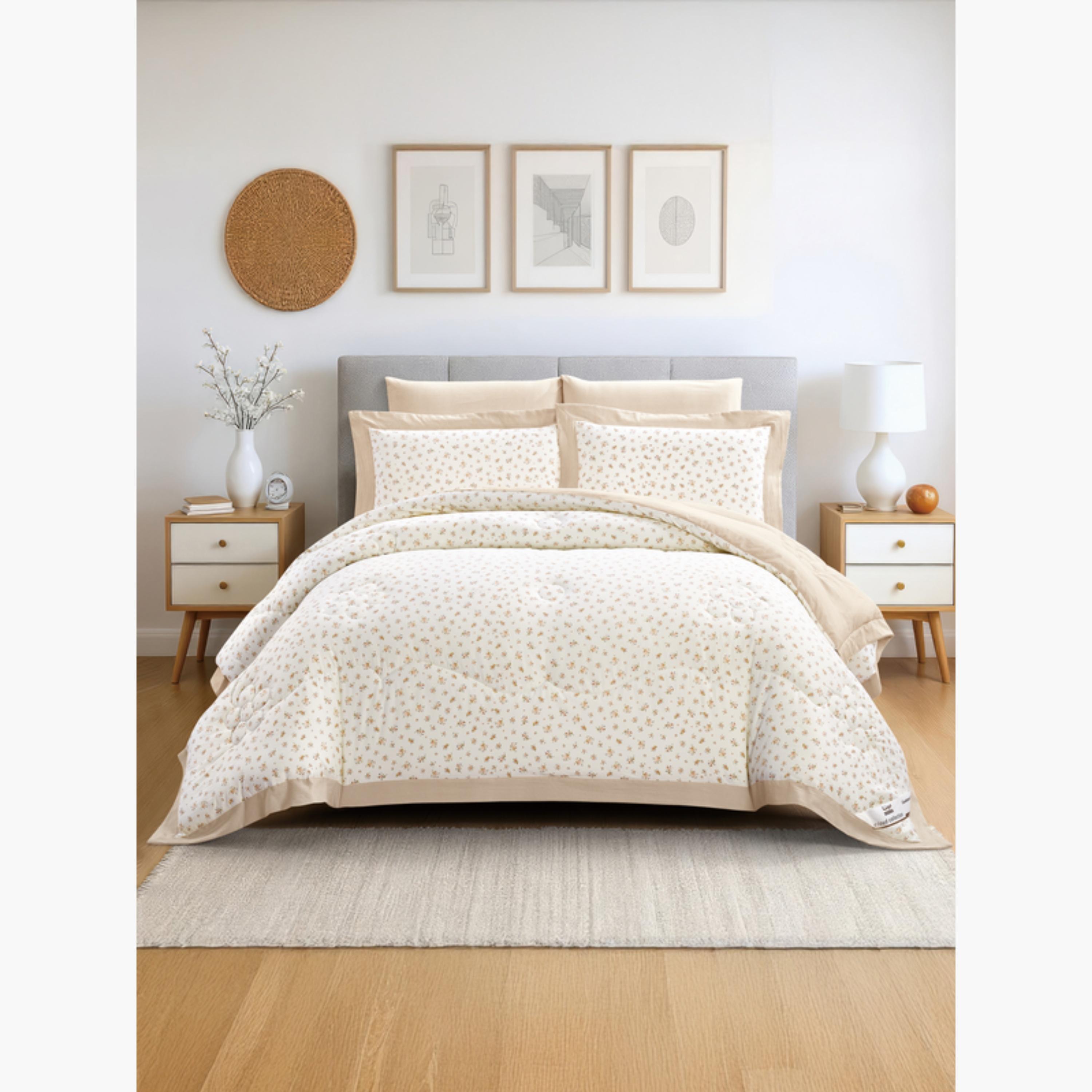 طقم لحاف مزدوج بطبعة زهور-household-bedding-comfortersandbedspreads-comforters-image-45