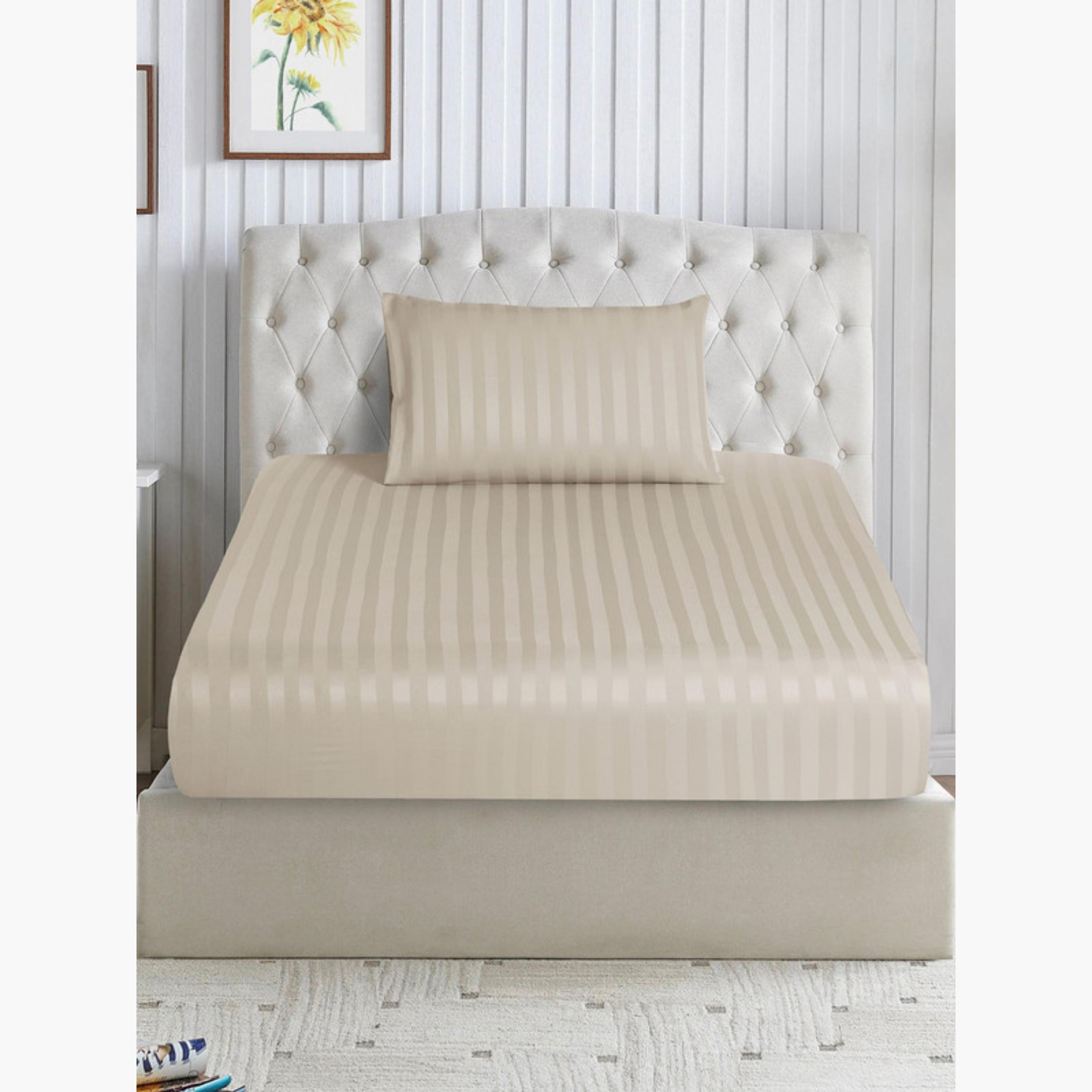 Striped Fitted Sheet Set-household-bedding-sheetsandpillowcases-fittedsheets-image-3