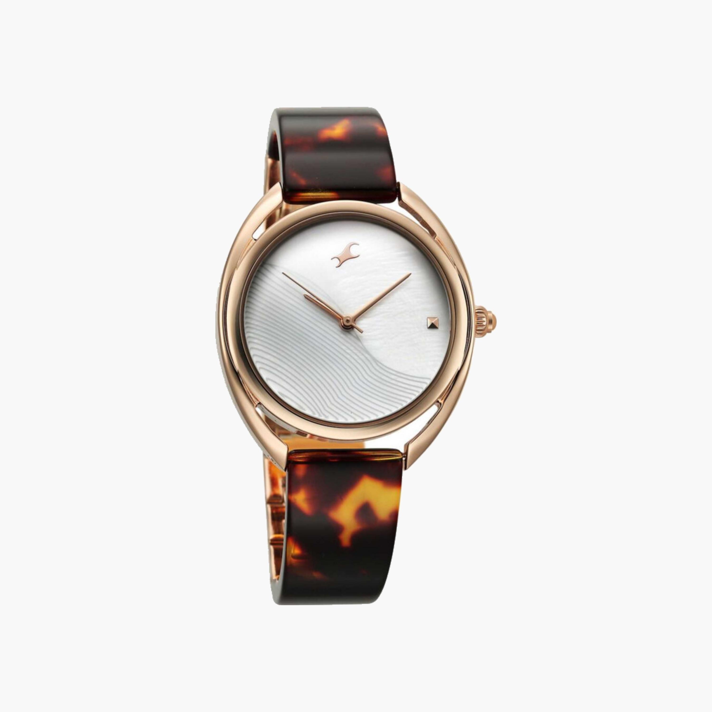 Elegant Quartz Watch, Two-Tone Strap-women-watchesandjewellery-watches-image-4