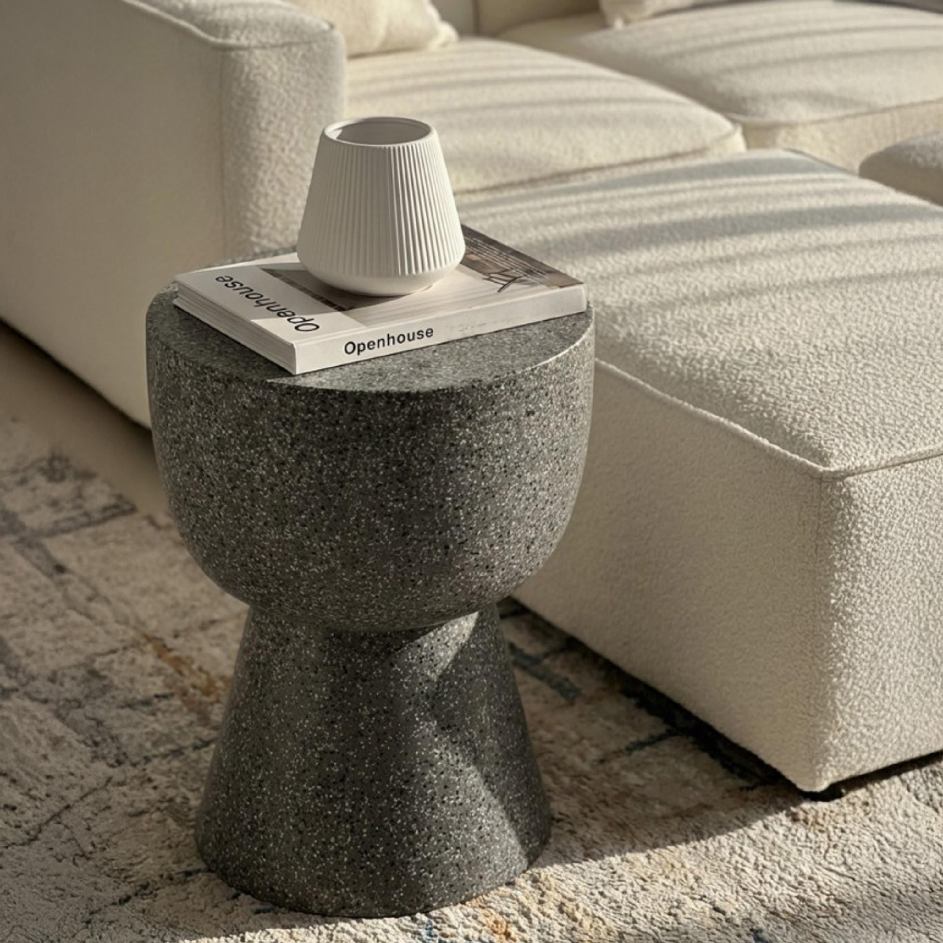 Home Kode Hilary Concrete Top Side Table