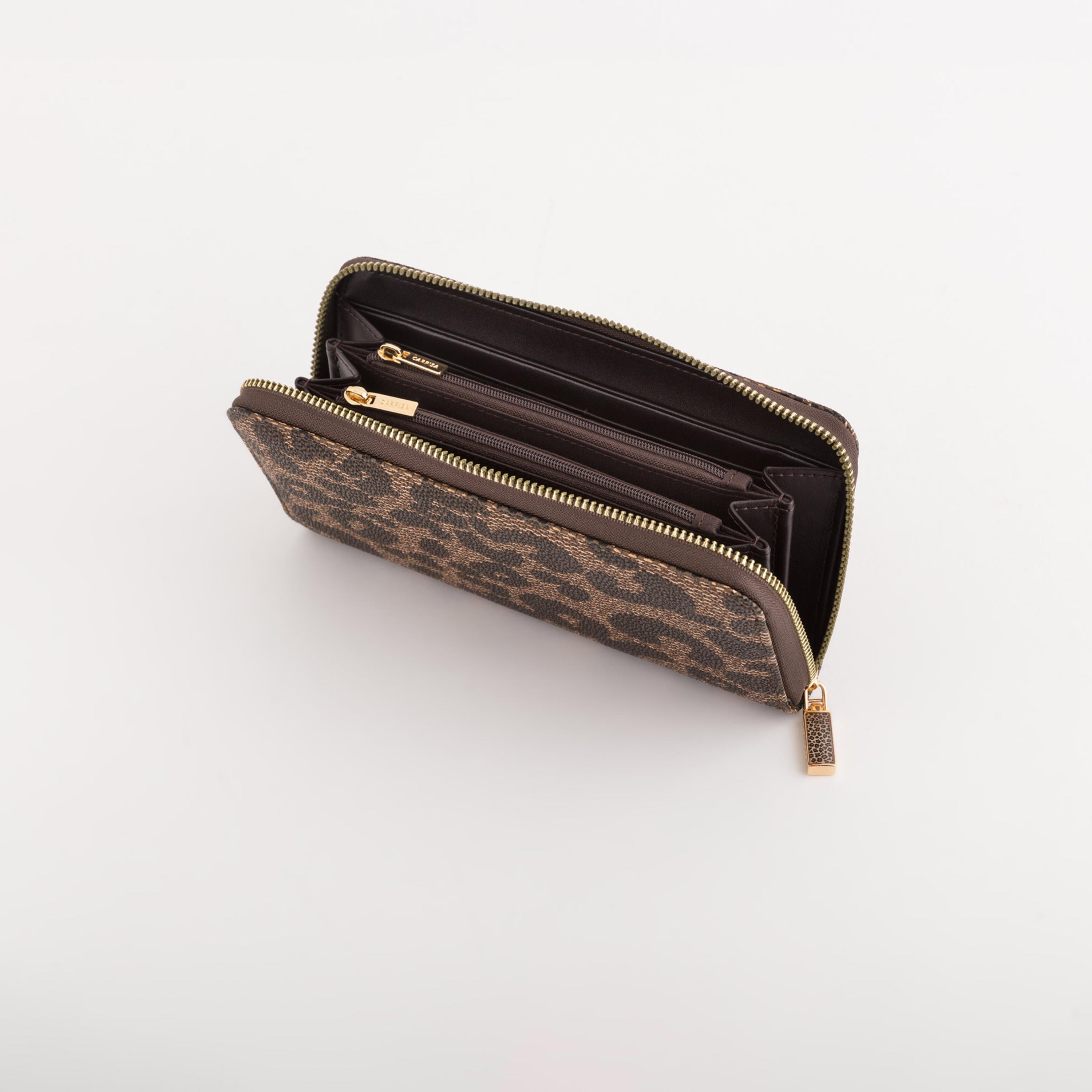 Carpisa Sabrina Animal Print Wallet with Zipper Closure | 19.50 x 10 x 2 cm-women-bagsandwallets-wallets-image-2