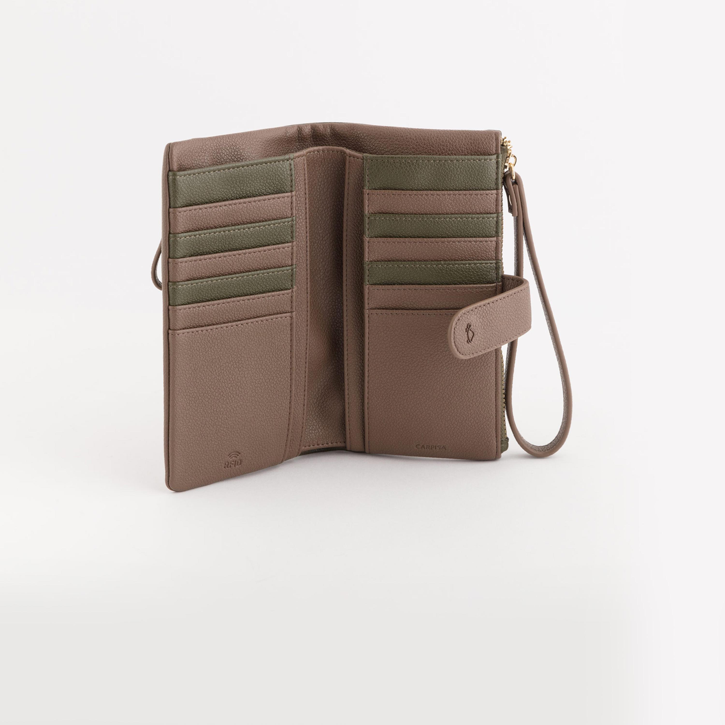 Carpisa Berna Color Block Wallet with Magnetic Closure | 18.50 x 10 x 2 cm-women-bagsandwallets-wallets-image-2
