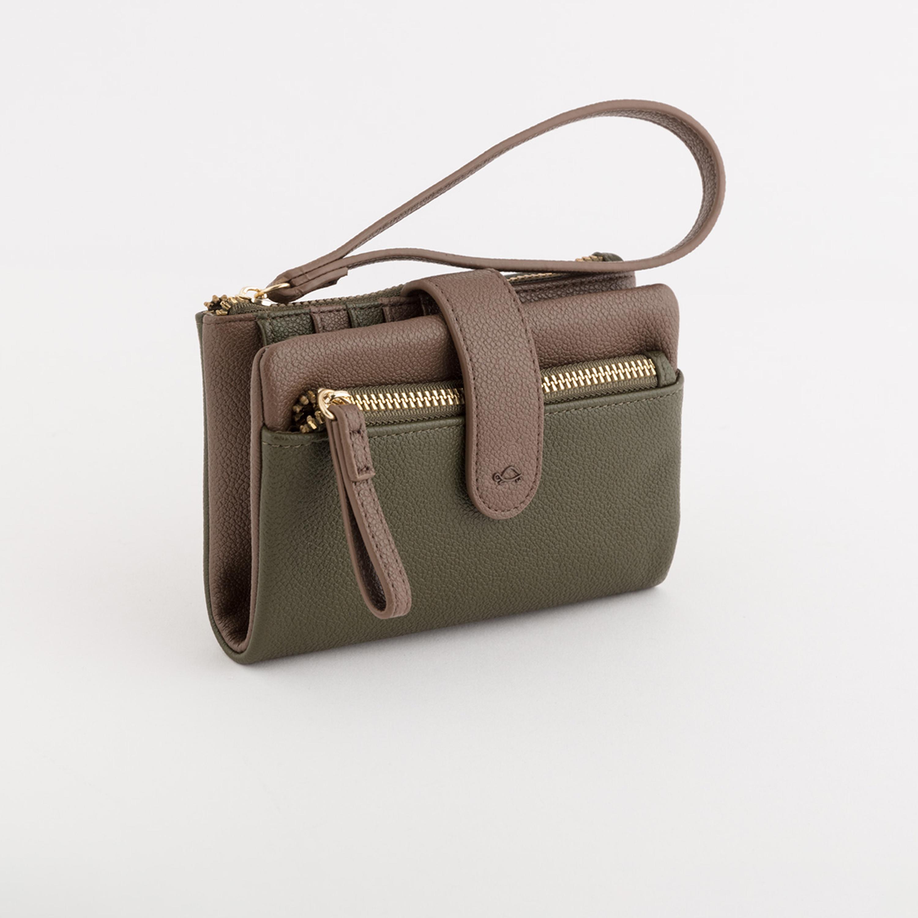 Carpisa Berna Color Block Wallet with Magnetic Closure | 15 x 10 x 2 cm-women-bagsandwallets-wallets-image-1