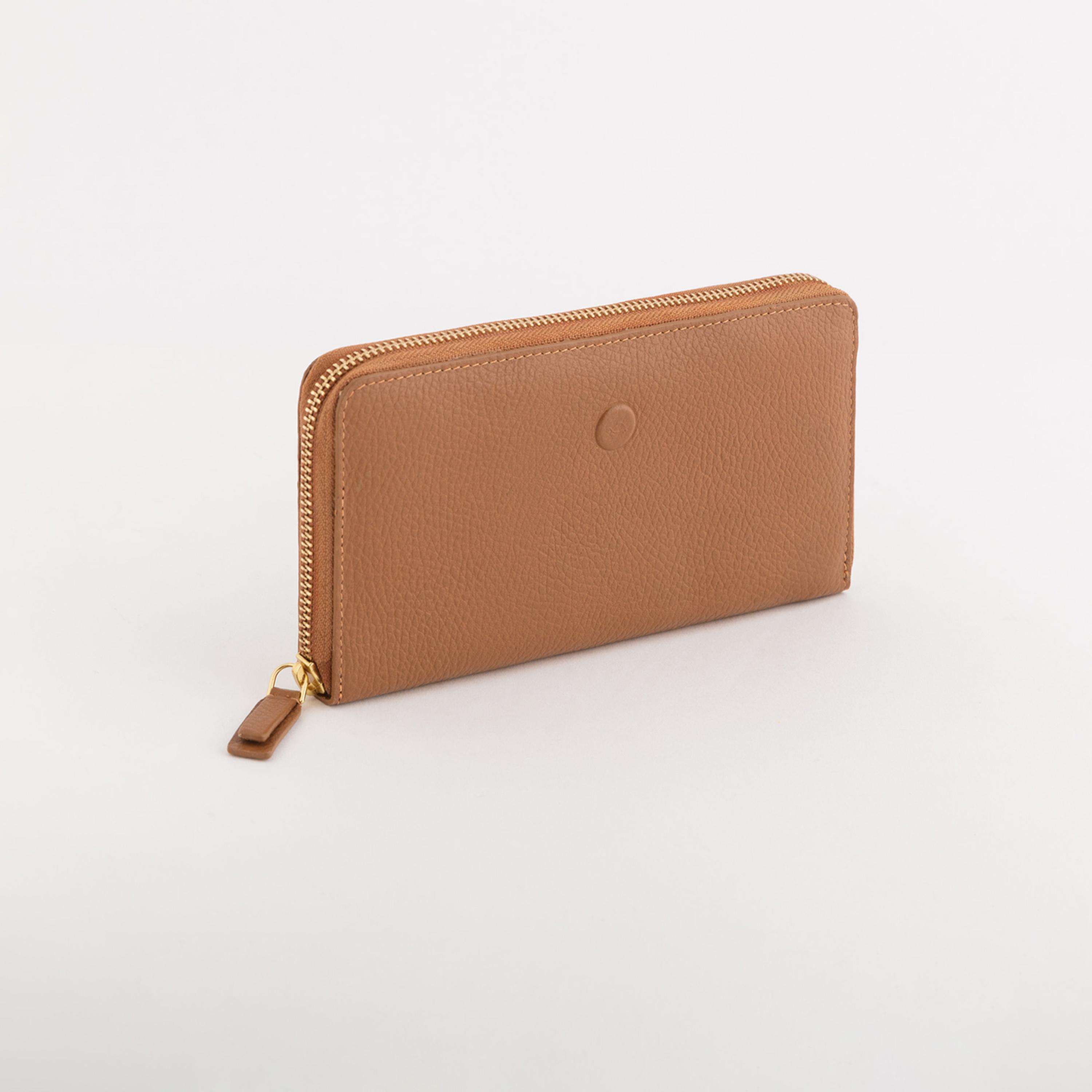Carpisa Delta Winter Textured Wallet with Zipper Closure | 19.50 x 10 x 2 cm-women-bagsandwallets-wallets-image-1