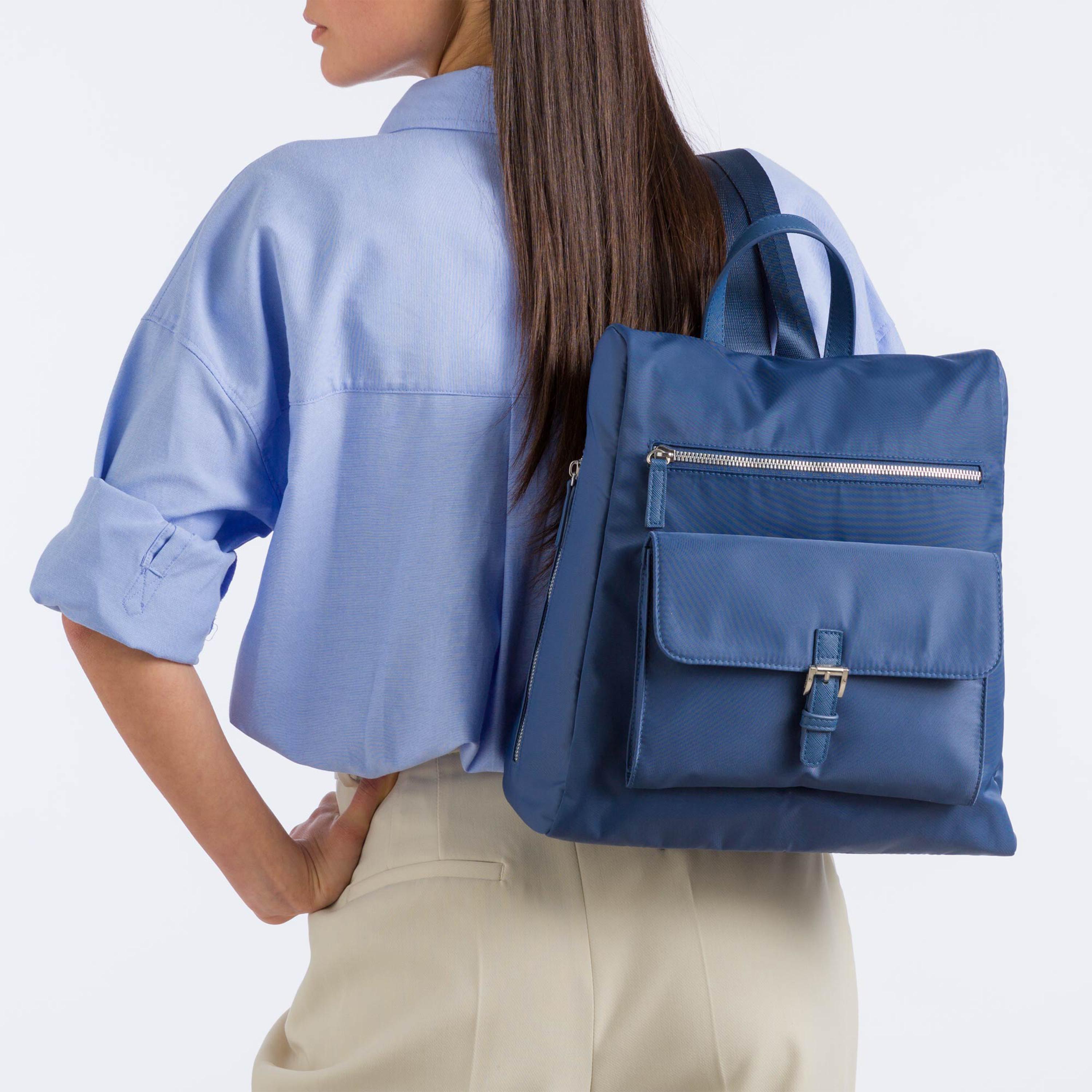 كاربيسا - شنطة ظهر تصميم تريفيس الذاتي سحاب إغلاق | 30 × 32.50 × 12 سم-women-bagsandwallets-backpacks-image-5