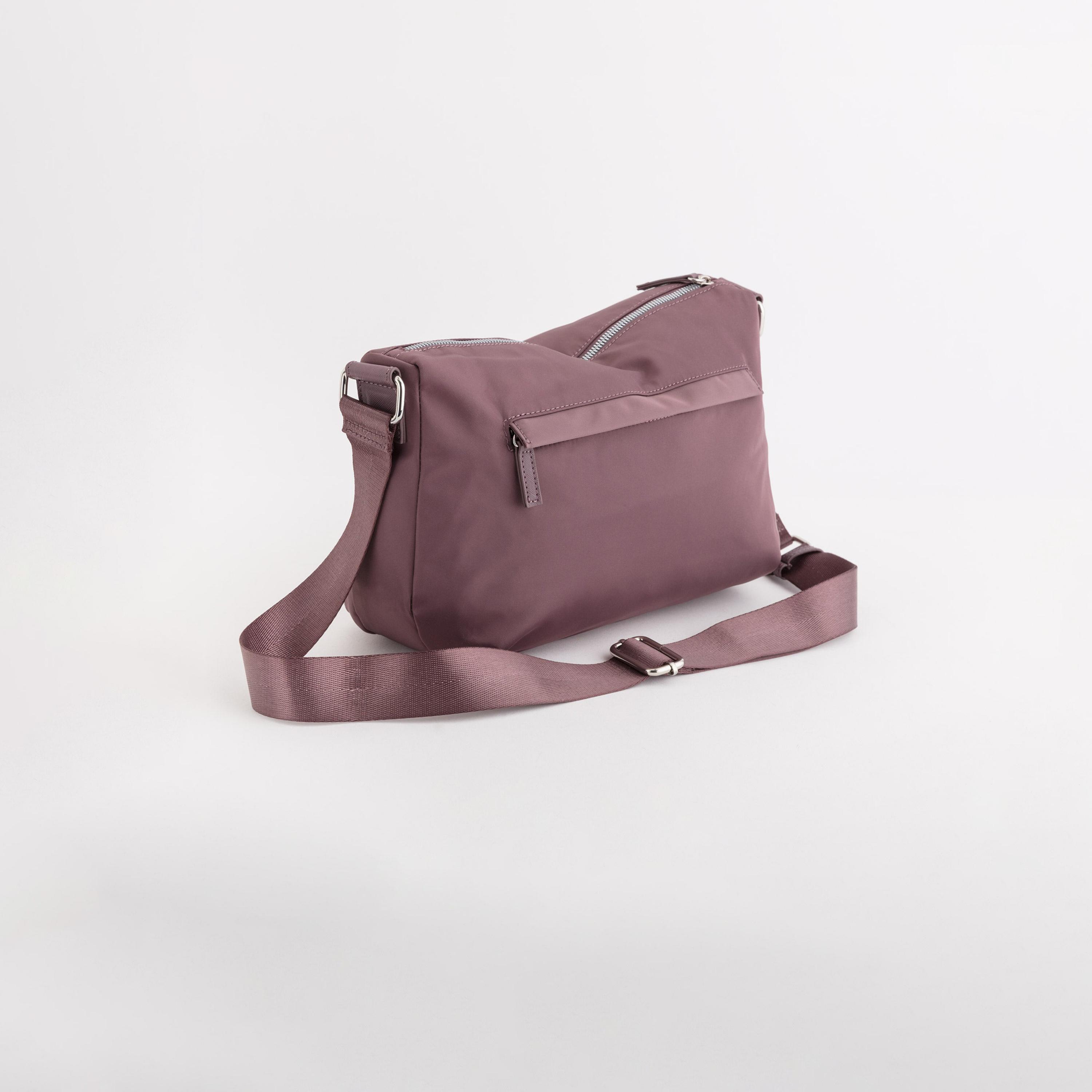 Carpisa Trevis Winter Self Design Handbag with Zipper Closure | 35 x 21 x 7 cm-women-bagsandwallets-handbags-image-4