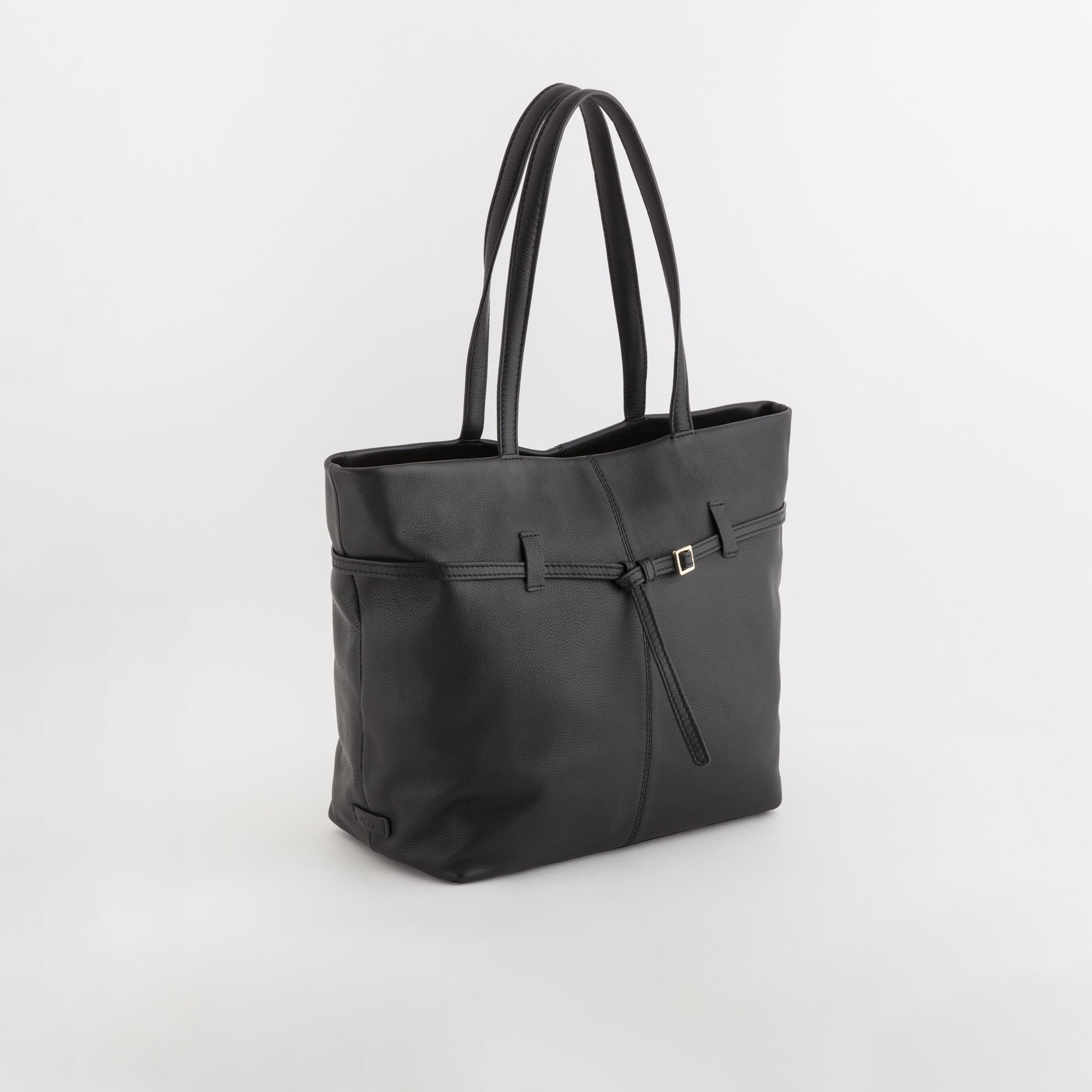 كاربيسا - شنطة نوفيللا V2 الجلدية تصميم ذاتي سحاب للإغلاق | 31 × 29 × 17.50 سم-women-bagsandwallets-handbags-image-1