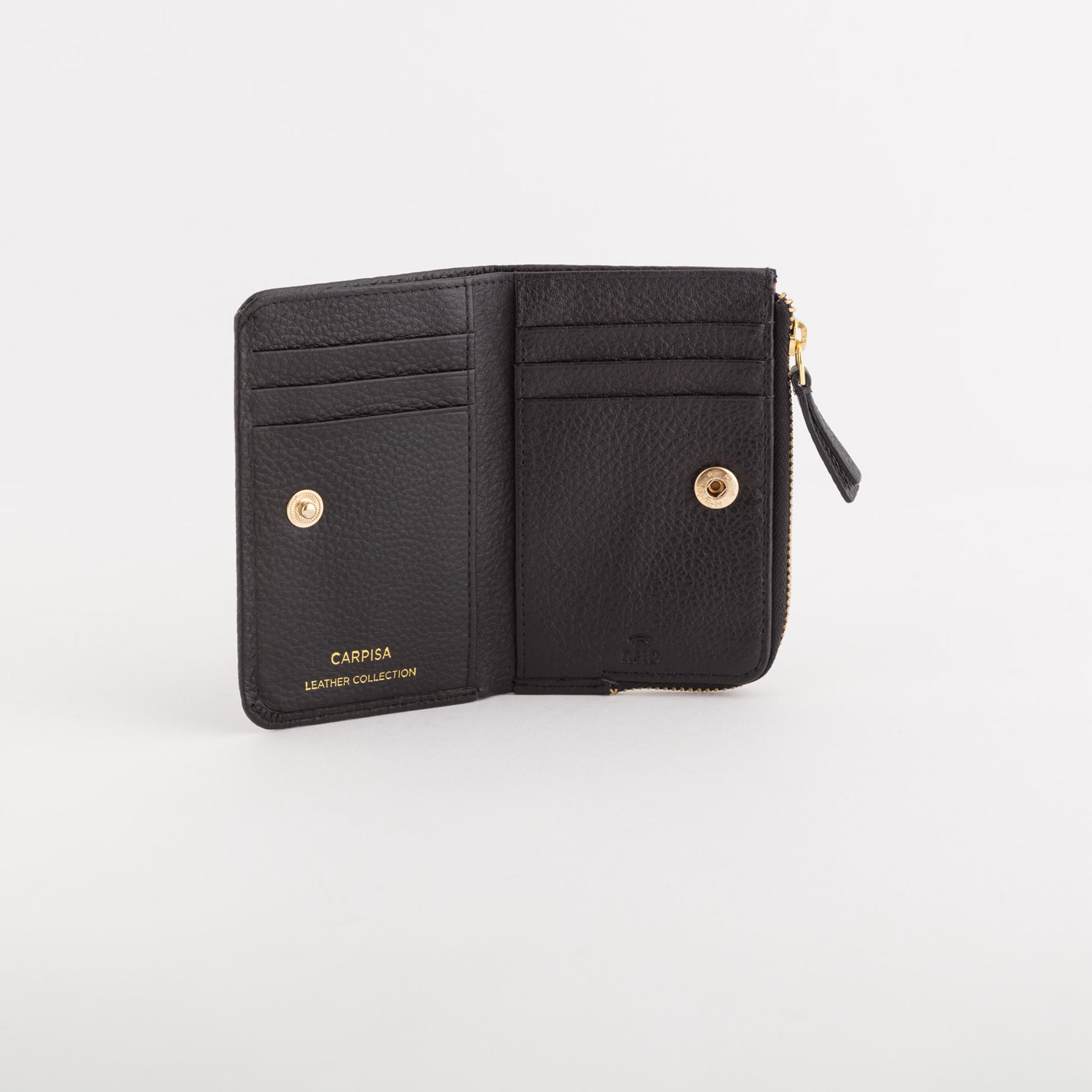Carpisa Delta Winter Self Design Leather Wallet with Magnetic Closure | 12 x 10 x 1 cm-women-bagsandwallets-wallets-image-2