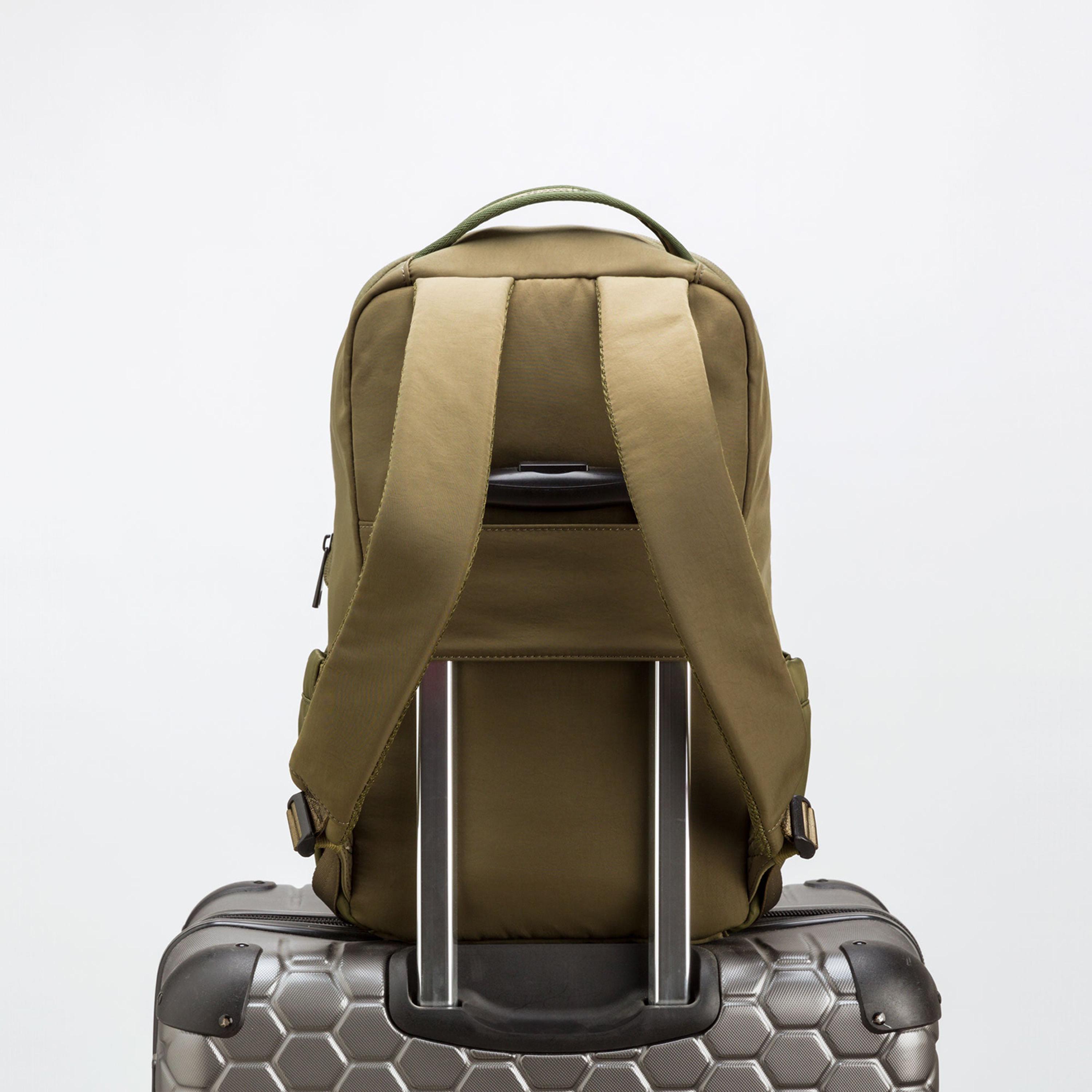 كاربيسا - شنطة ظهر نكست تو غو V1 تصميم ذاتي وإغلاق سحاب | 25 × 40 × 20 سم-travel-luggagesandbags-backpacks-image-3