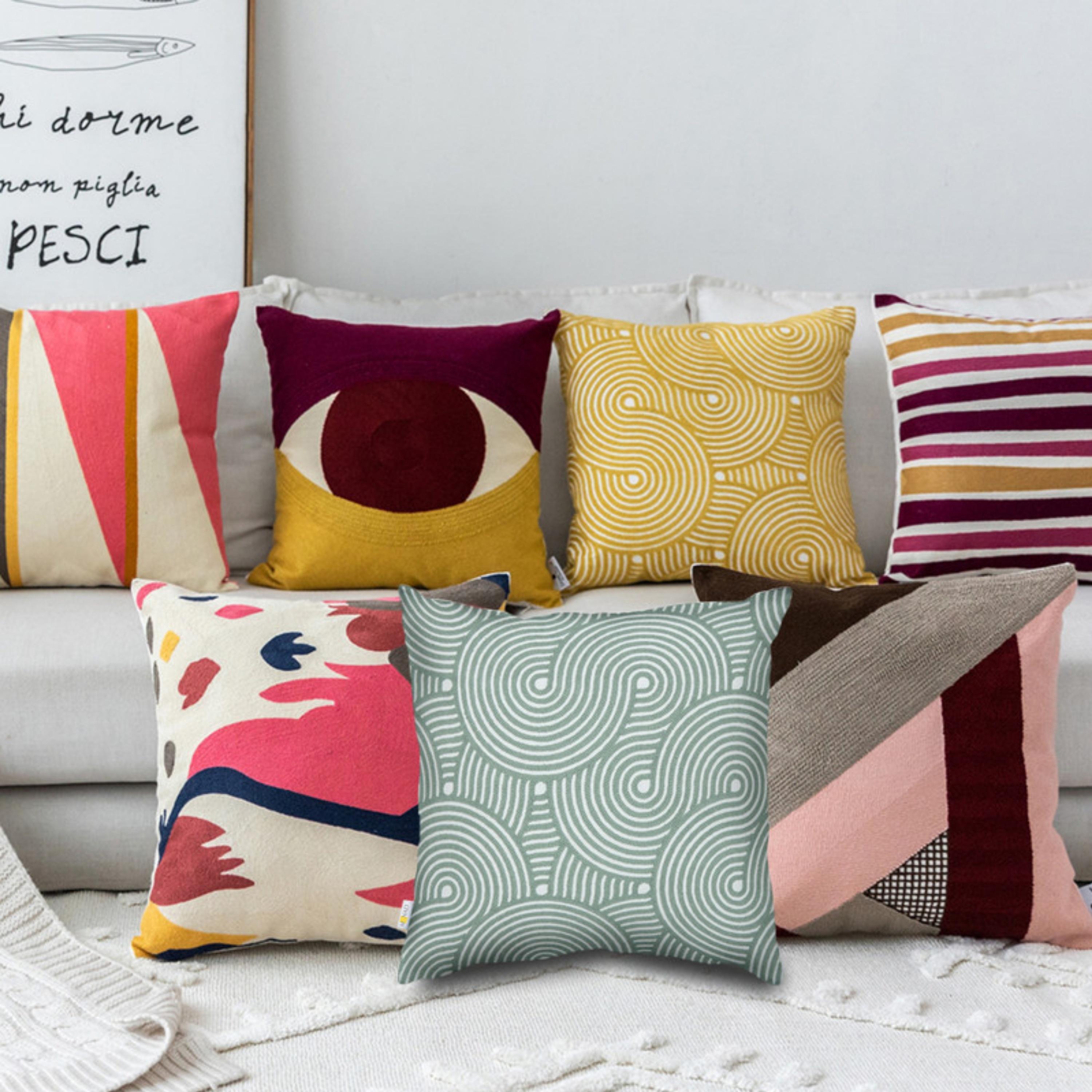 طقم غطاء وسادة بنمط الريش-household-cushionsandthrows-cushioncovers-image-57