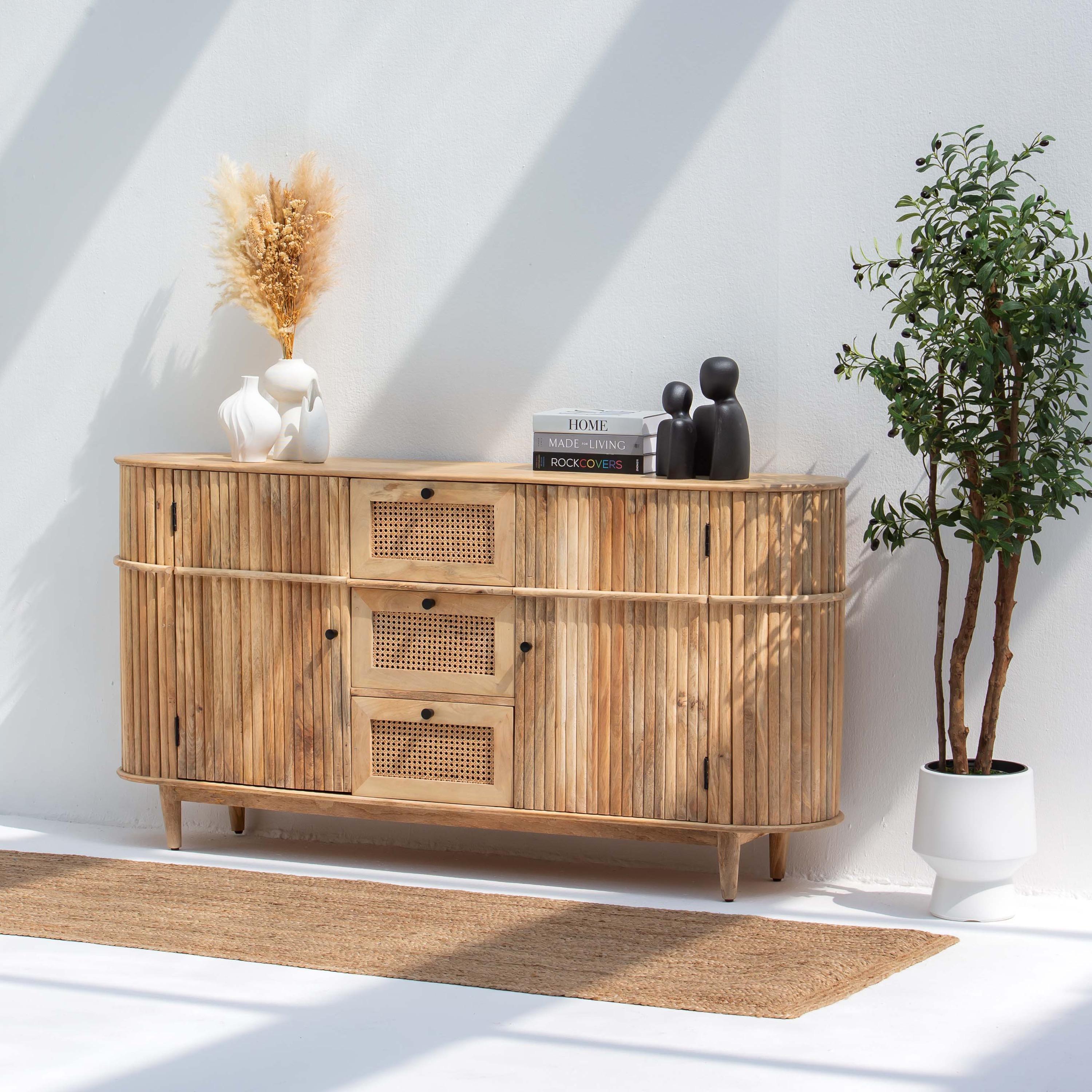 Art and Craft Luwin Buffet