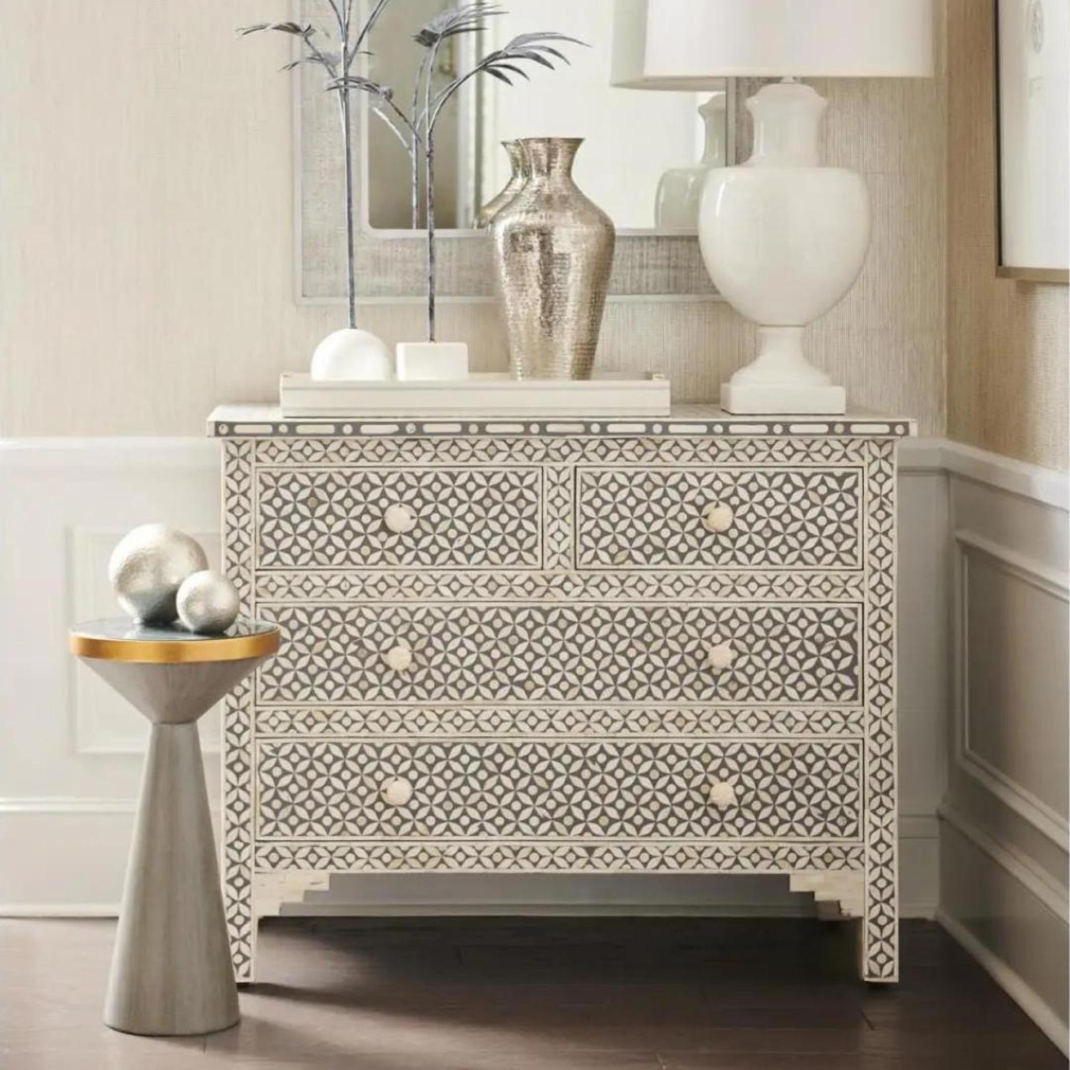 Yasmine Chest of 4-Drawers