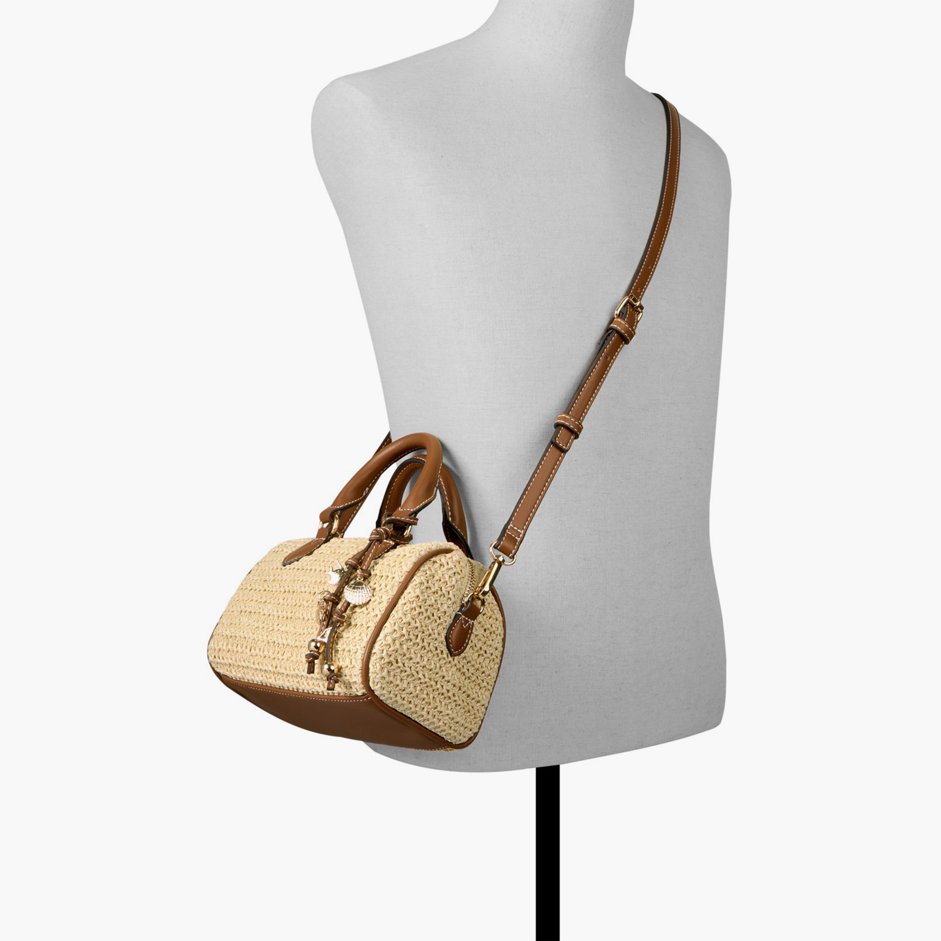كول ات سبرينغ- حقيبة دافل تانا مطبوعة بمقبضين بحزام قابل للفصل وسحاب إغلاق-women-bagsandwallets-handbags-image-12