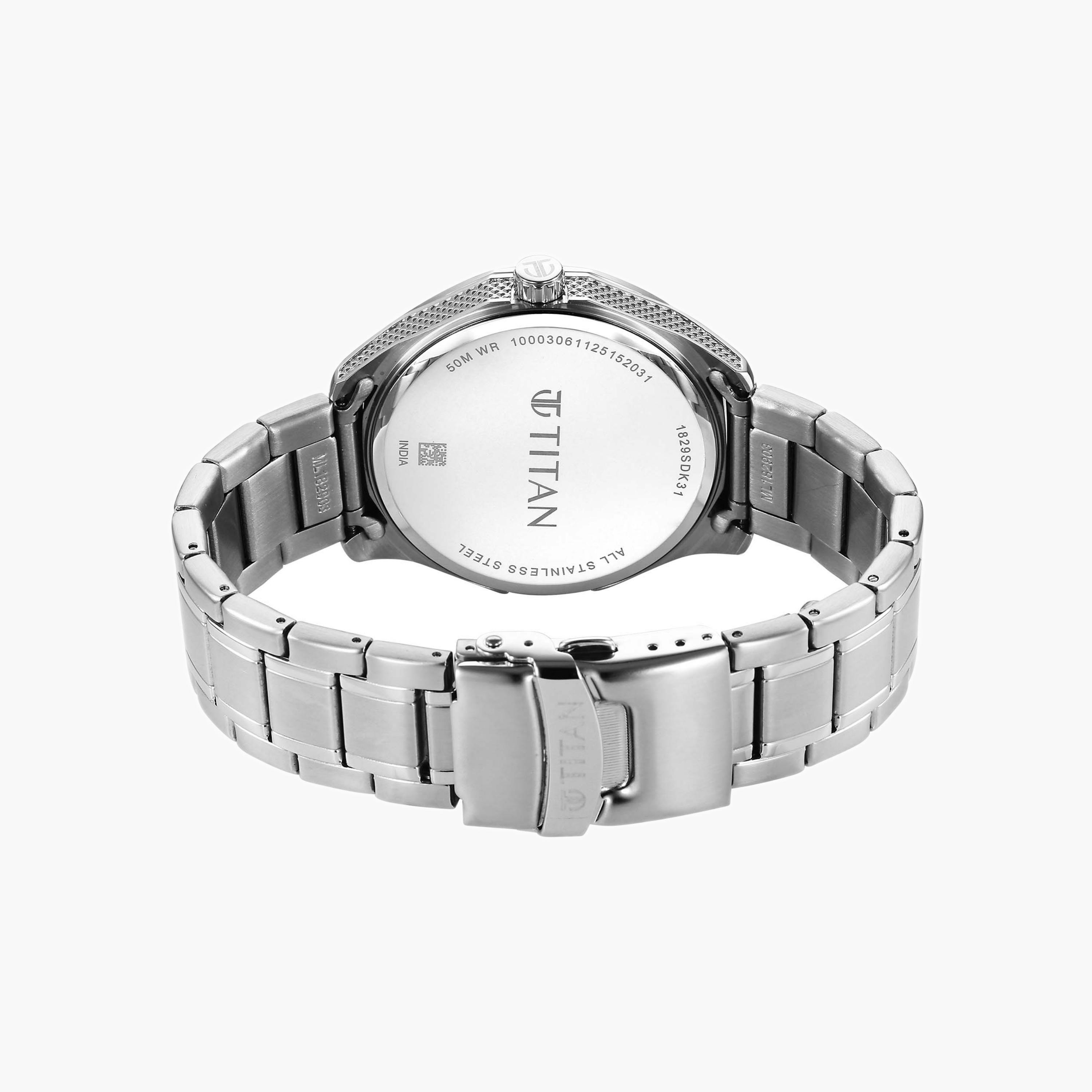 Titan Textured Dial Analogue Watch-men-watchesandjewellery-watches-image-2
