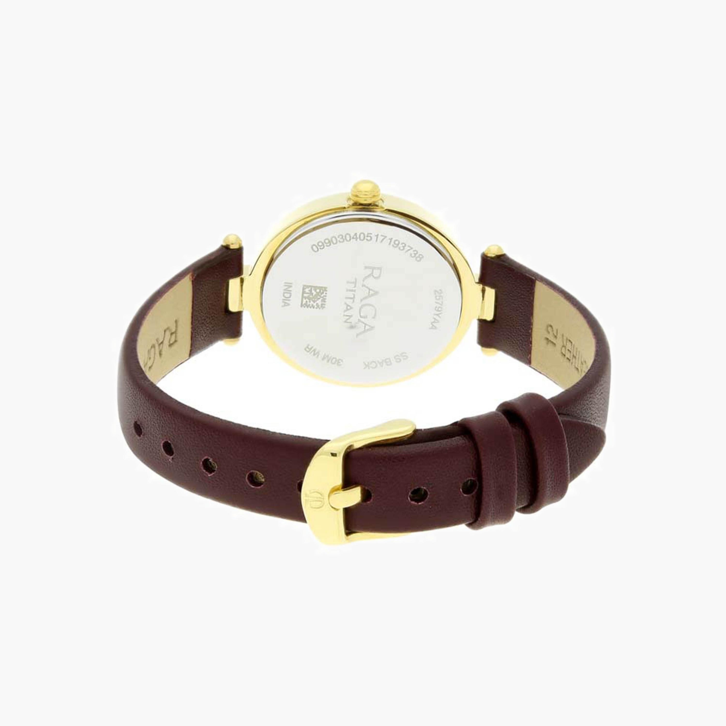 Titan Classic Analog Leather Watch-women-watchesandjewellery-watches-image-4