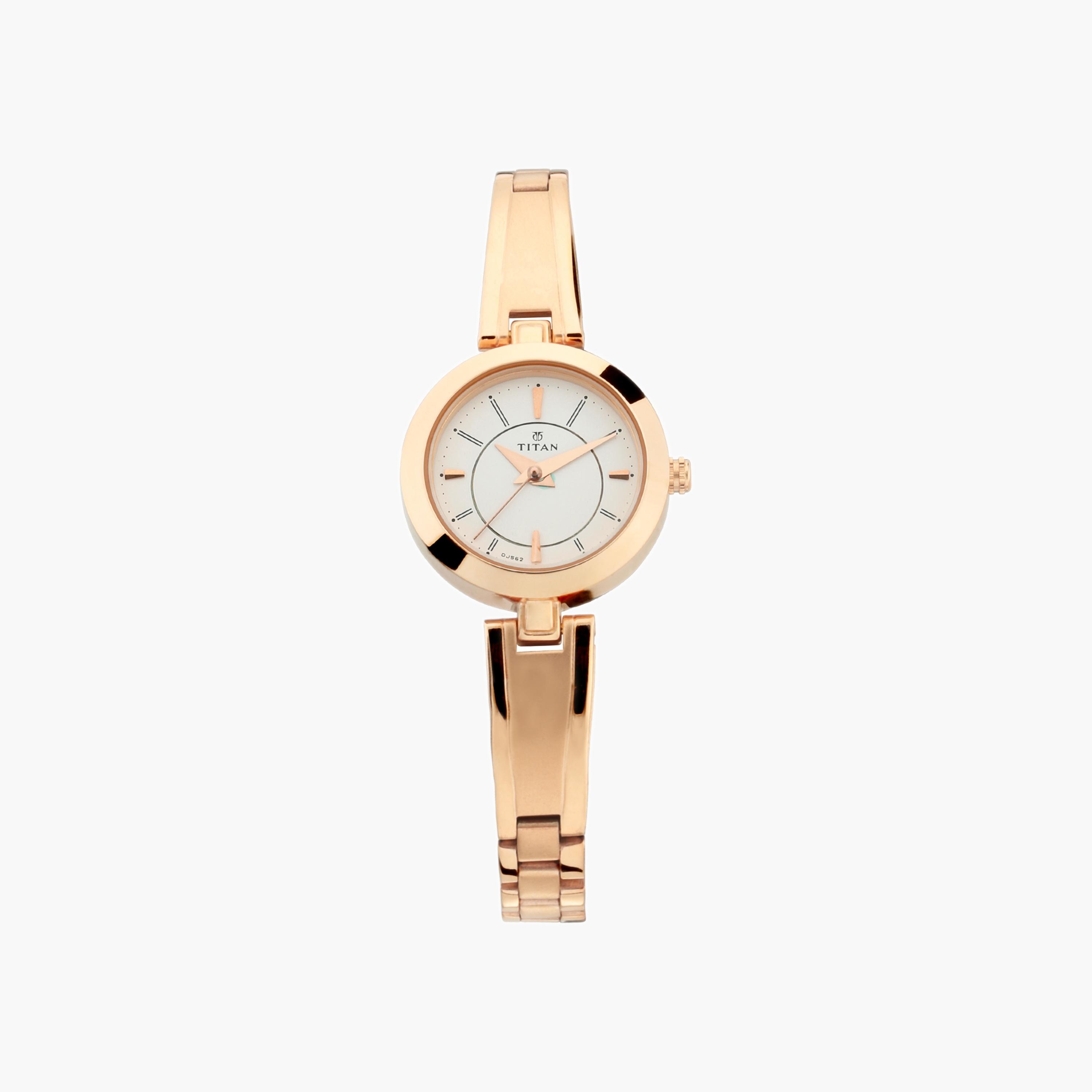 ساعة تيتان بعقارب للنساء-women-watchesandjewellery-watches-image-1
