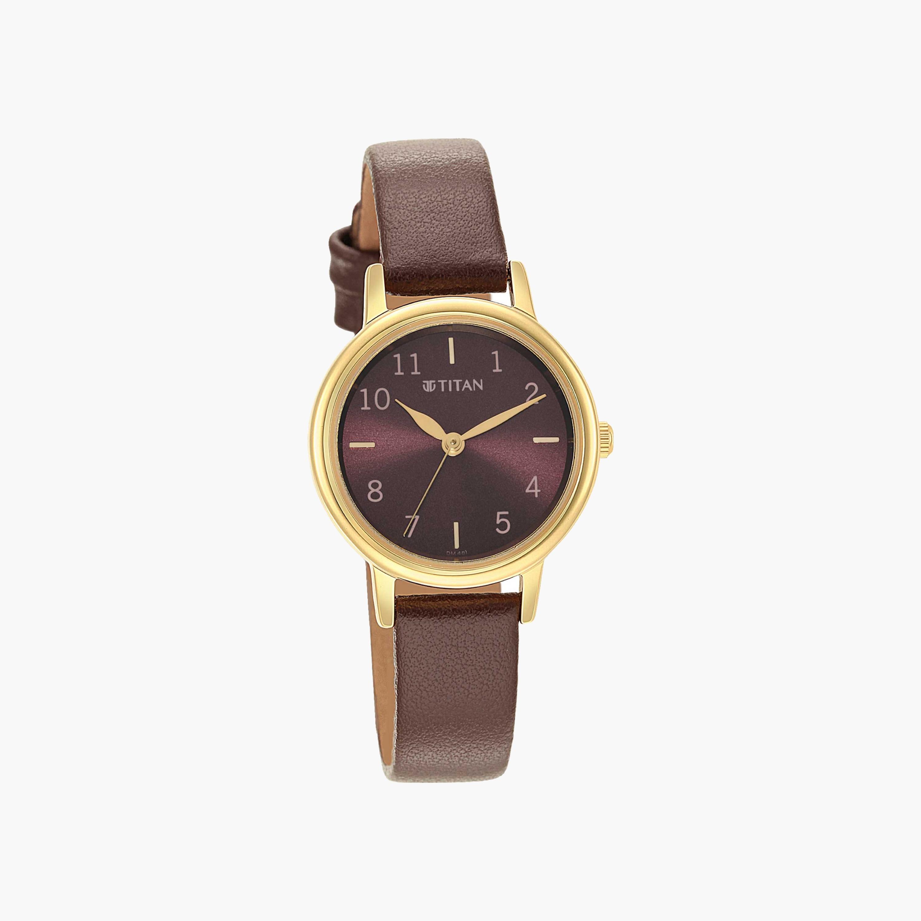 ساعة تيتان بعقارب وسوار جلدي للنساء-women-watchesandjewellery-watches-image-2