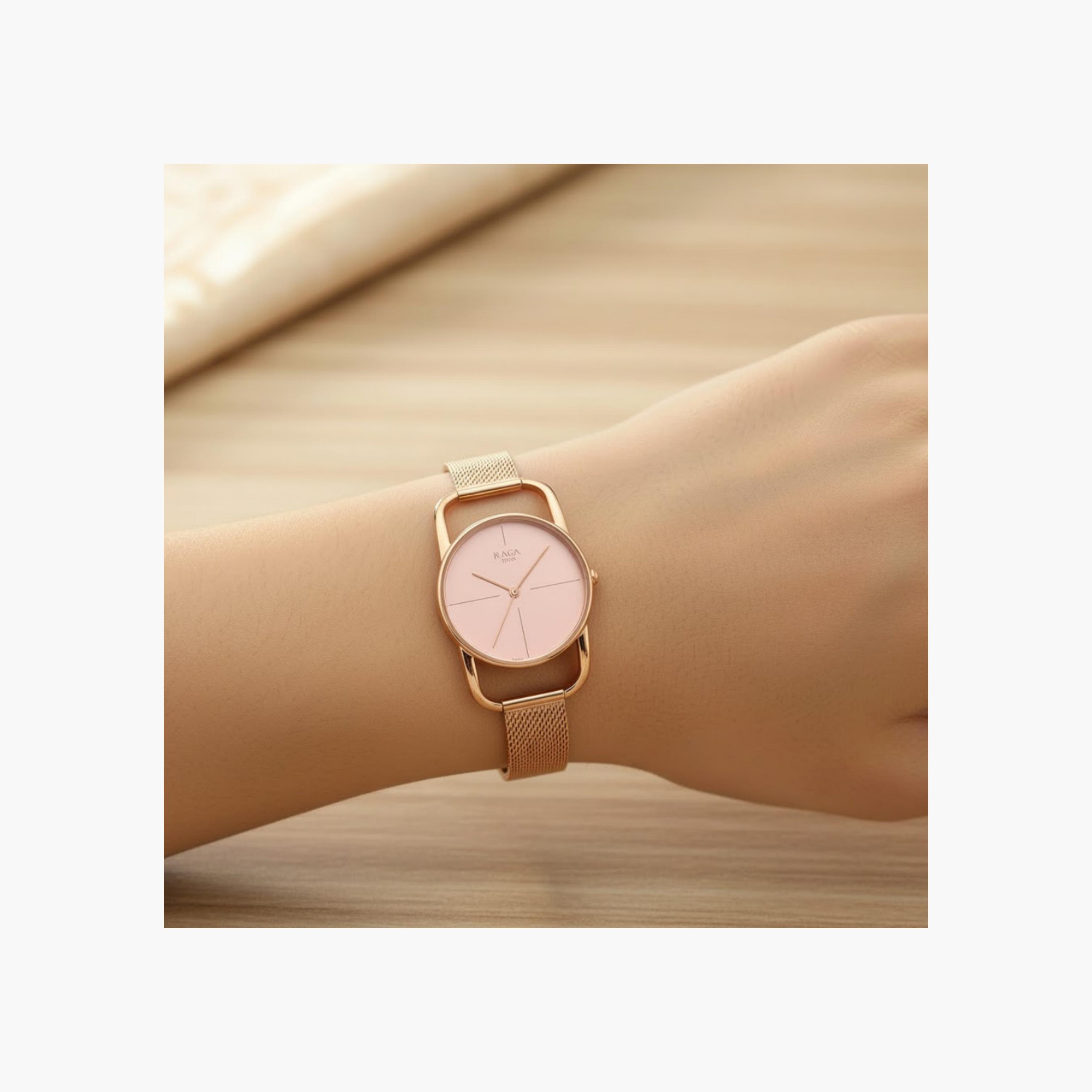ساعة تيتان راجا أنالوج للنساء-women-watchesandjewellery-watches-image-7