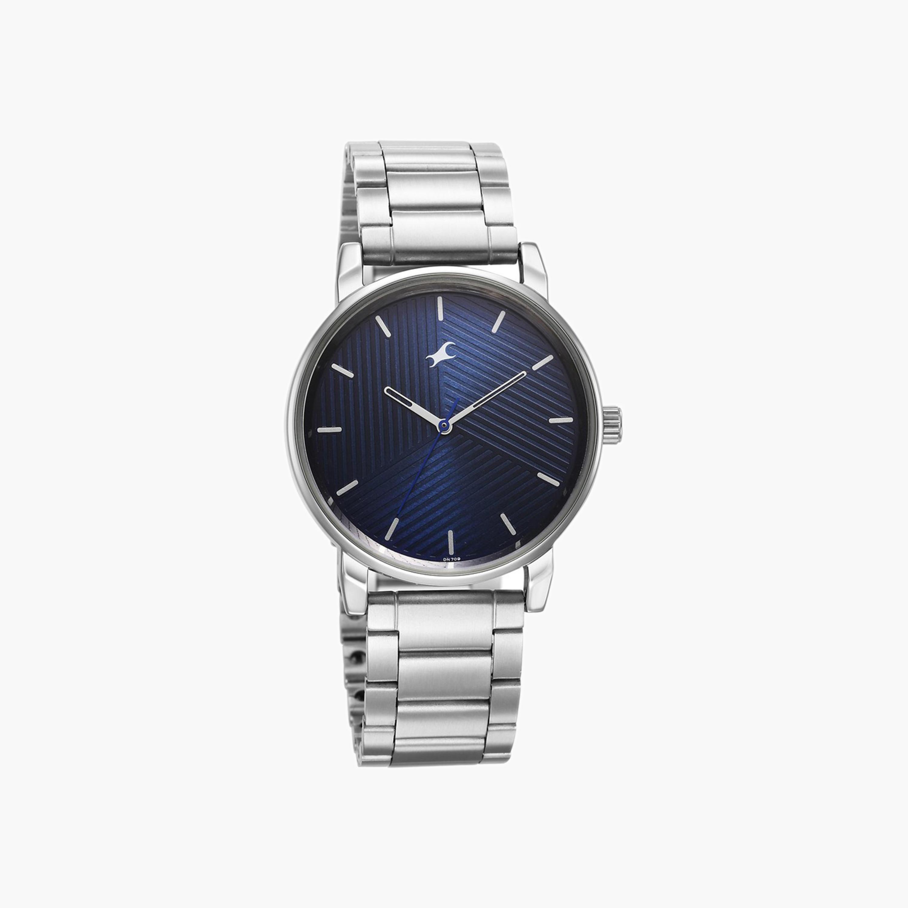Fastrack Textured Dial Analogue Watch-men-watchesandjewellery-watches-image-3