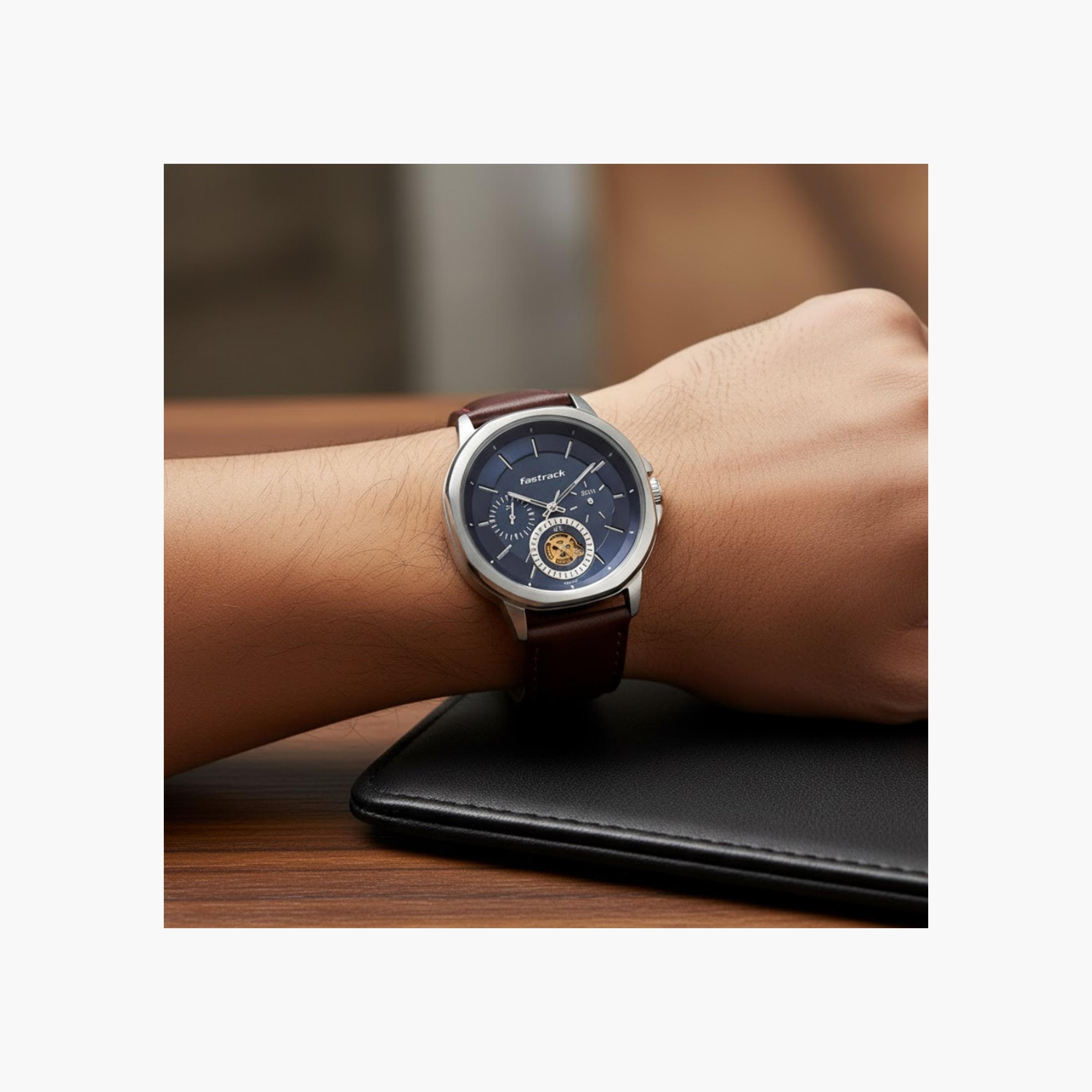 Fastrack Men's Leather Strap Watch-men-watchesandjewellery-watches-image-3