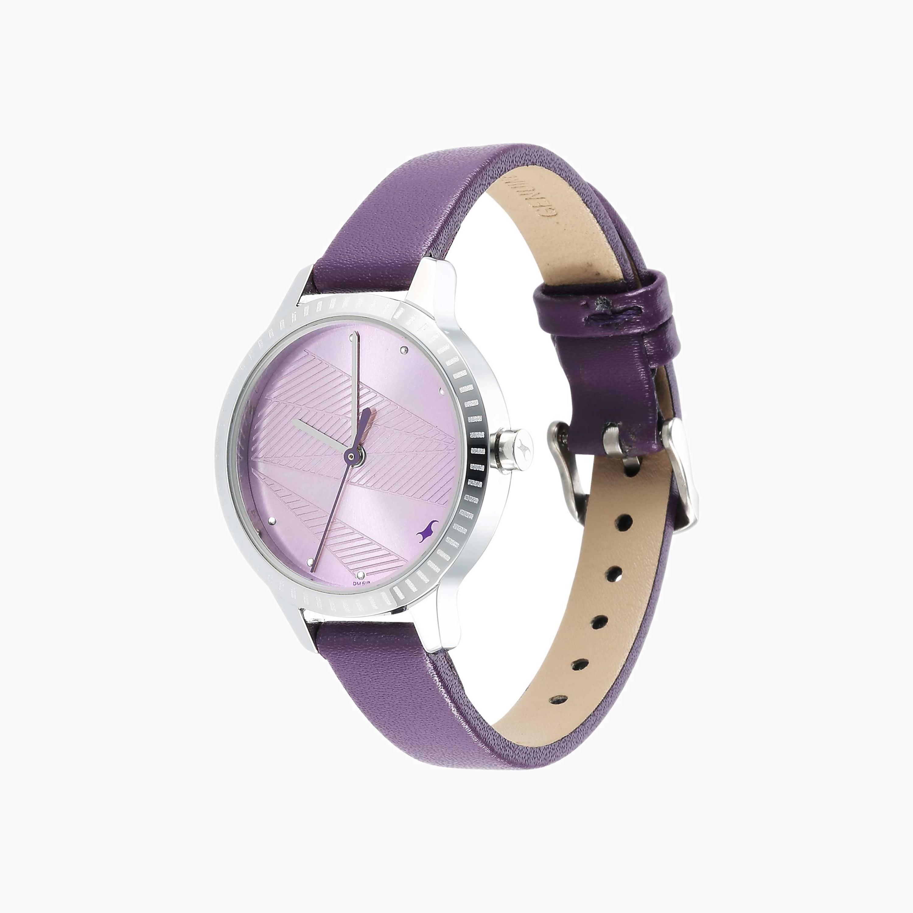 Textured Dial Analogue Watch-women-watchesandjewellery-watches-image-2
