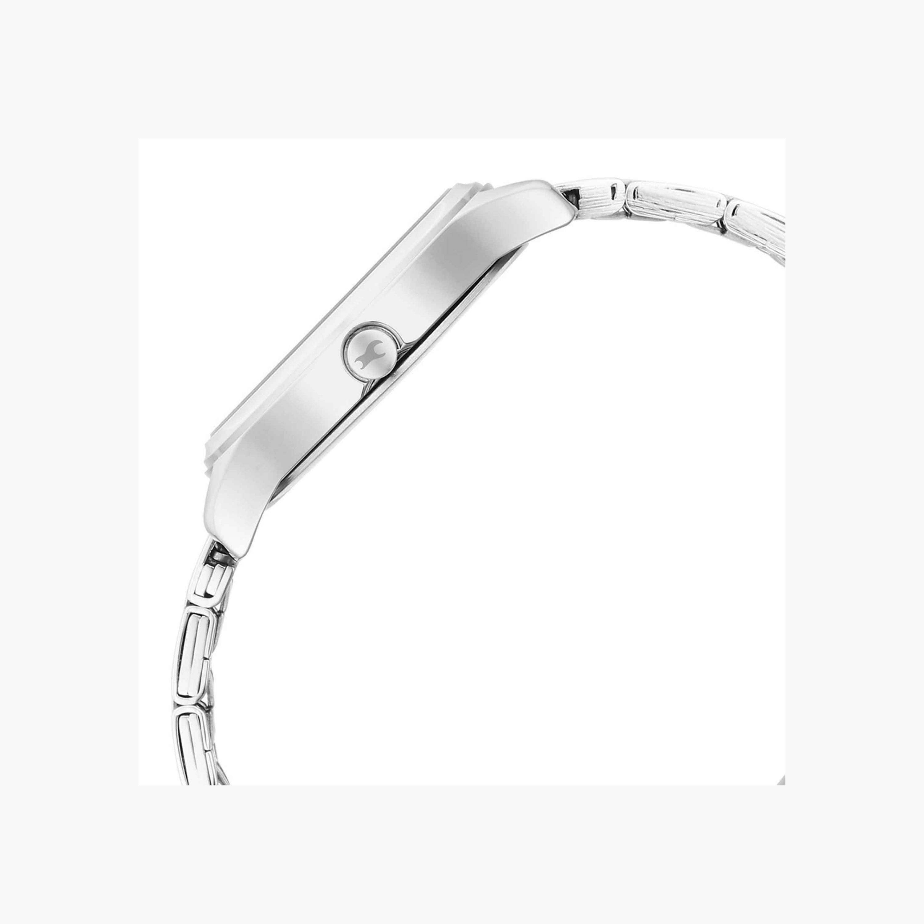 Textured Dial Analogue Watch-women-watchesandjewellery-watches-image-2