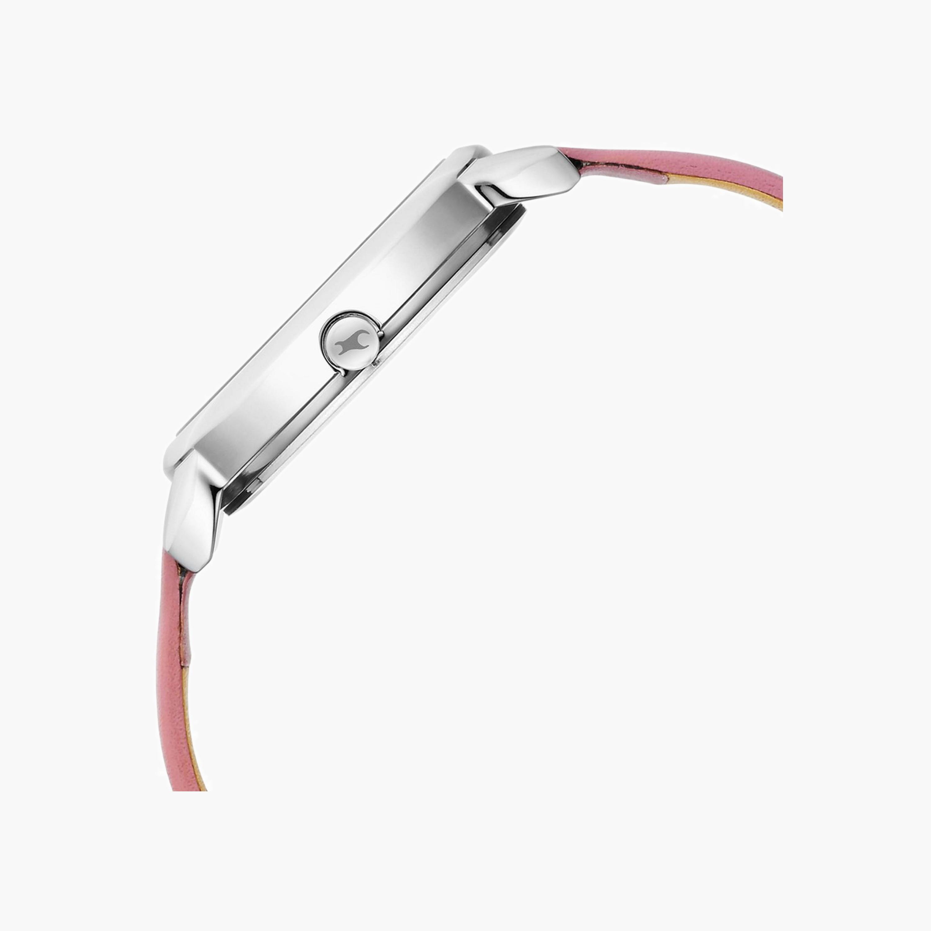 Textured Dial Analogue Watch-women-watchesandjewellery-watches-image-2