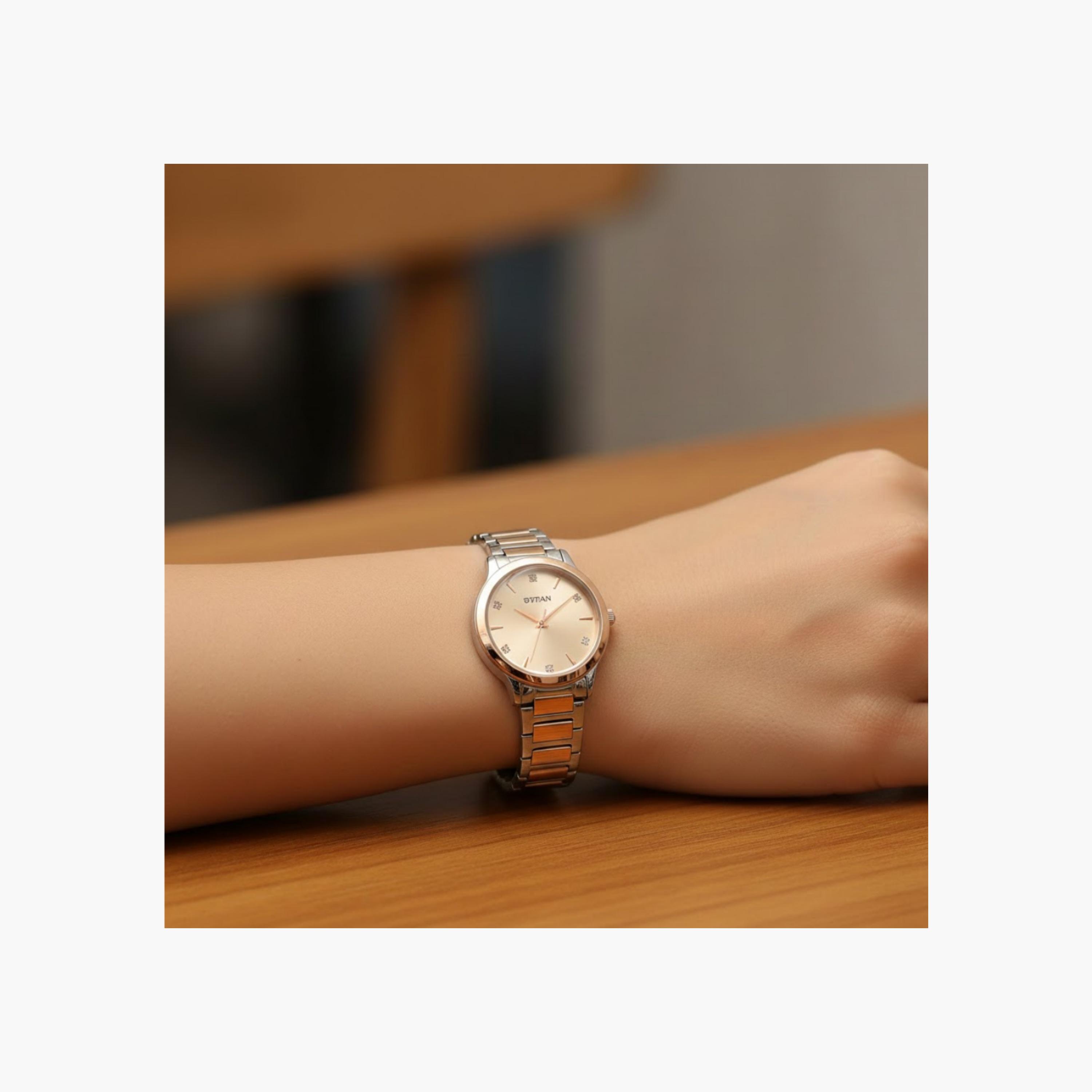 ساعة أنالوج بلونين للنساء-women-watchesandjewellery-watches-image-7