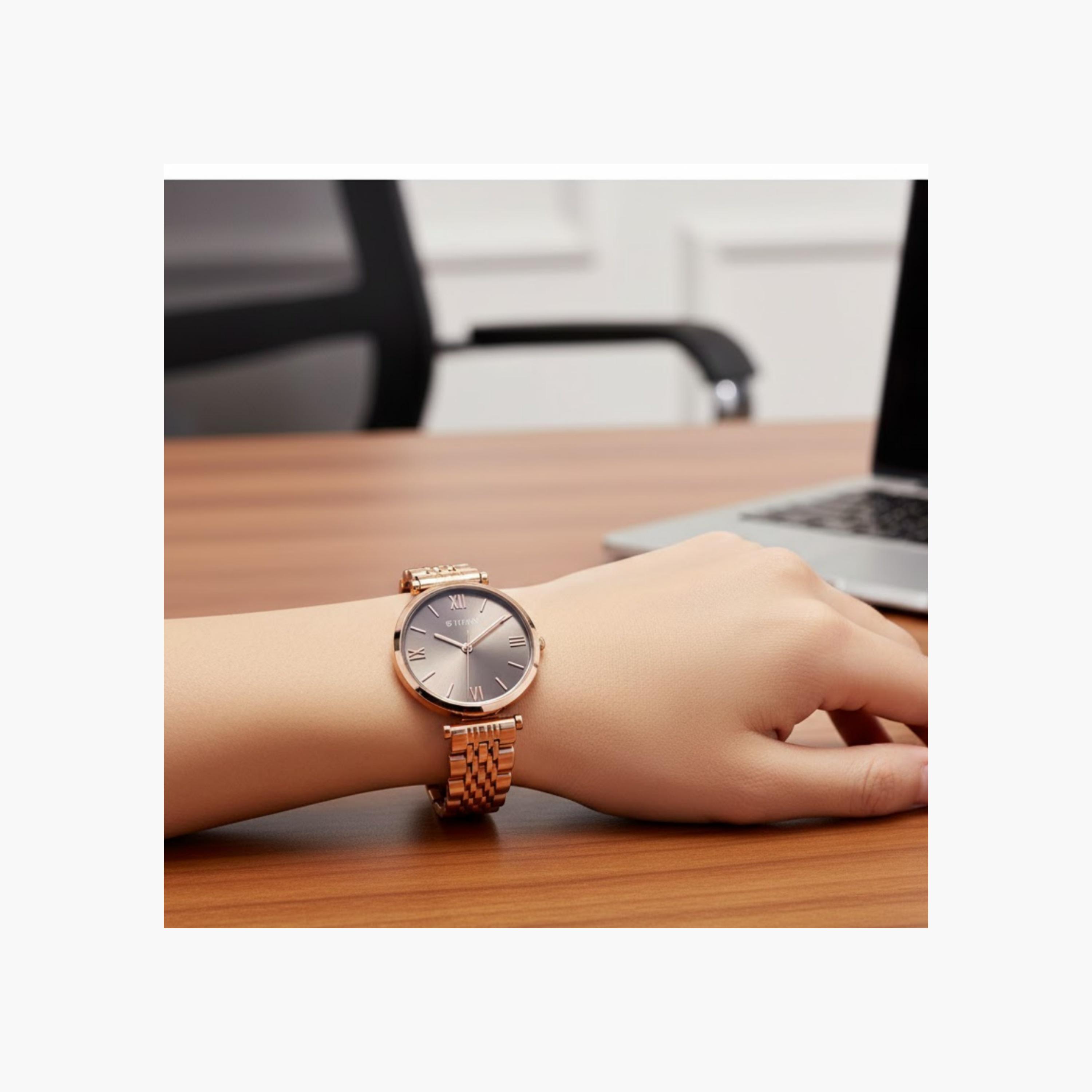 Metal Strap Analogue Watch-women-watchesandjewellery-watches-image-5