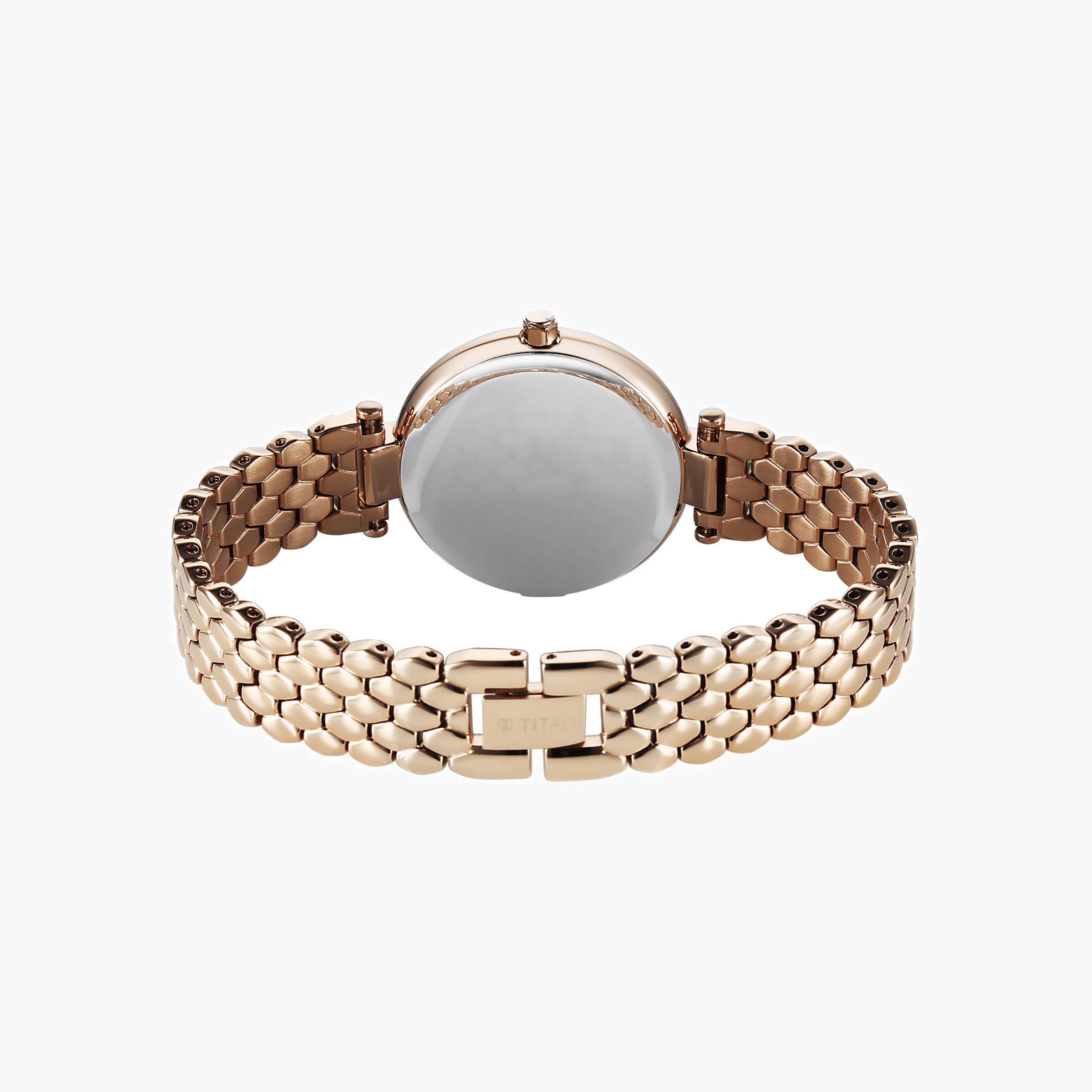 Titan Metallic Analogue Watch-women-watchesandjewellery-watches-image-3