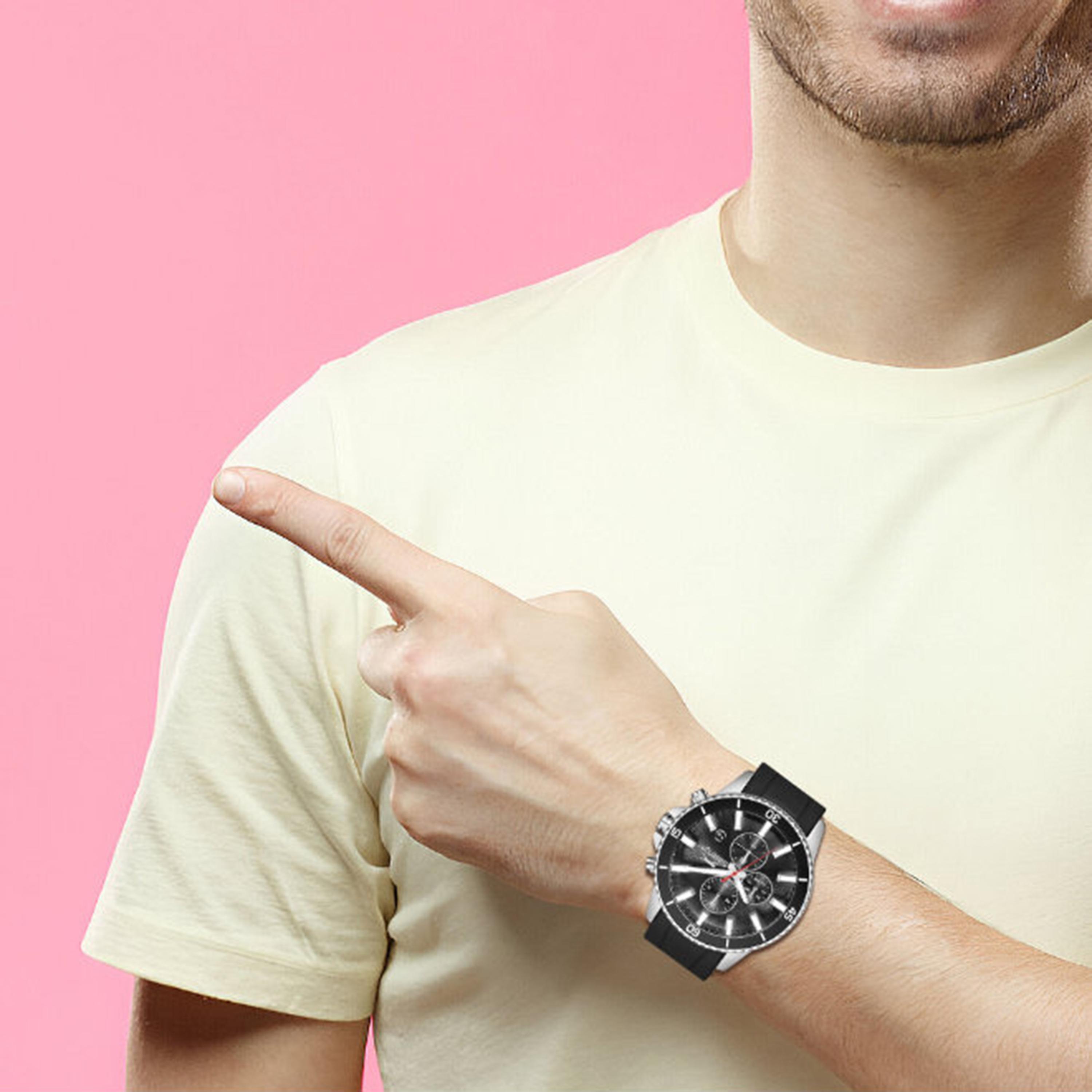 ساعة كرونوغراف سيليكون باللون الأسود 44 مم للرجال من سلازينجر | SL.9.2572.2.351-men-watchesandjewellery-watches-image-9