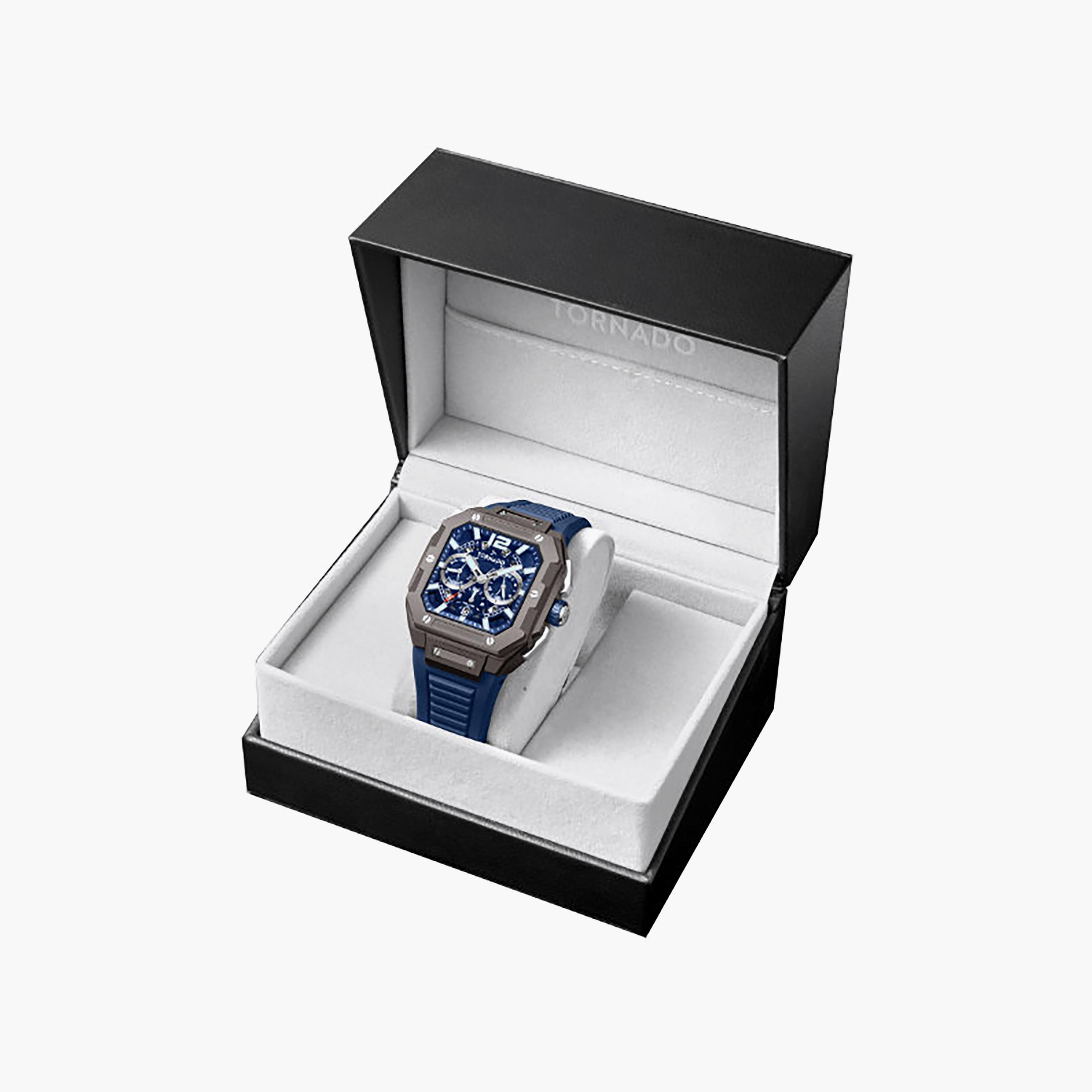 ساعة كرونوغراف سيليكون باللون الأزرق 44 مم للرجال من تورنيدو | T26101-XFNN-men-watchesandjewellery-watches-image-5