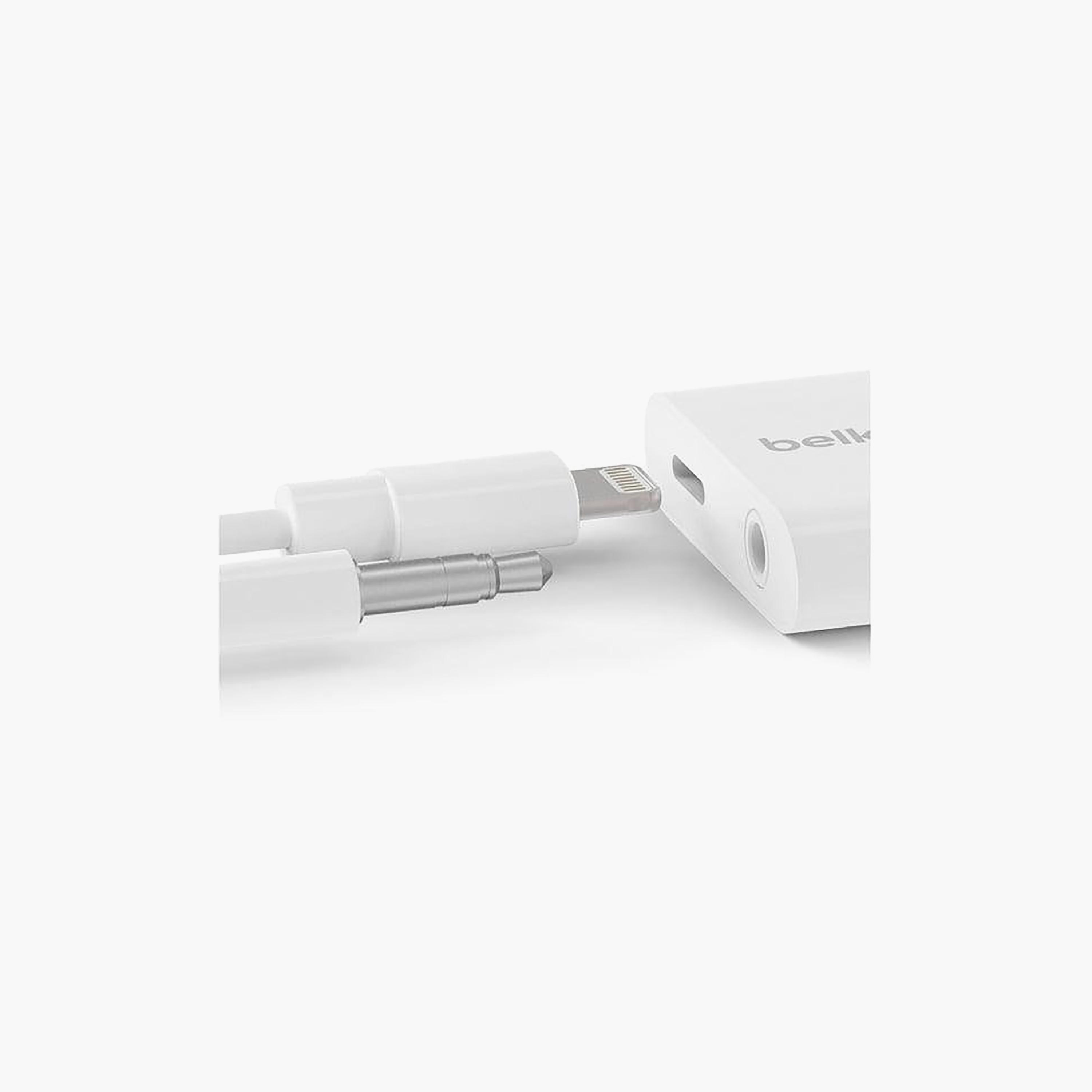 محول شحن وصوت "لايتنينج" روك ستار من بيلكن-electronics-accessories-mobileaccesories-image-3