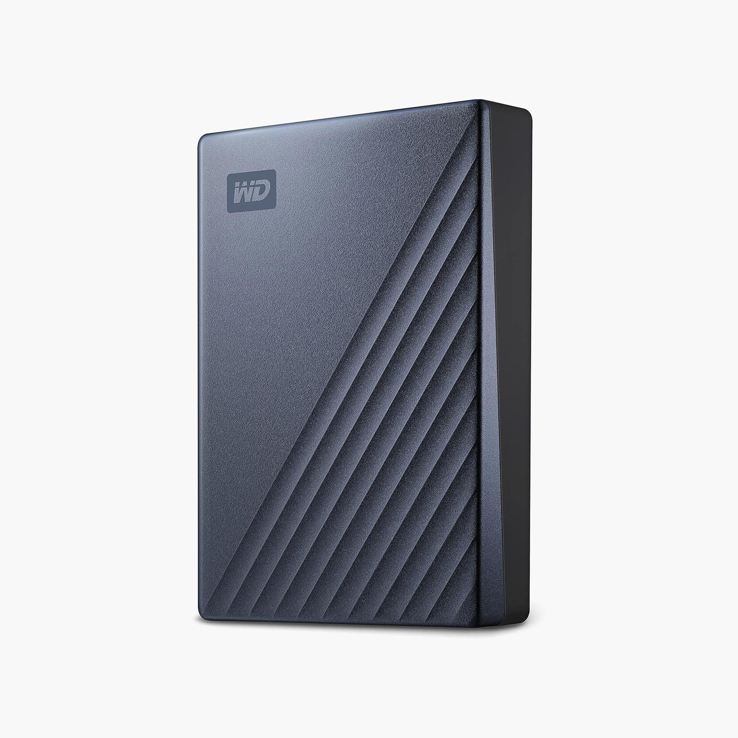 هارد ديسك "ويسترن ديجيتال ماي باسبورت ألترا" USB 3.2 بسعة 5 تيرا بايت-PROMO_EMAX_AE_ENBD_131026-image-1