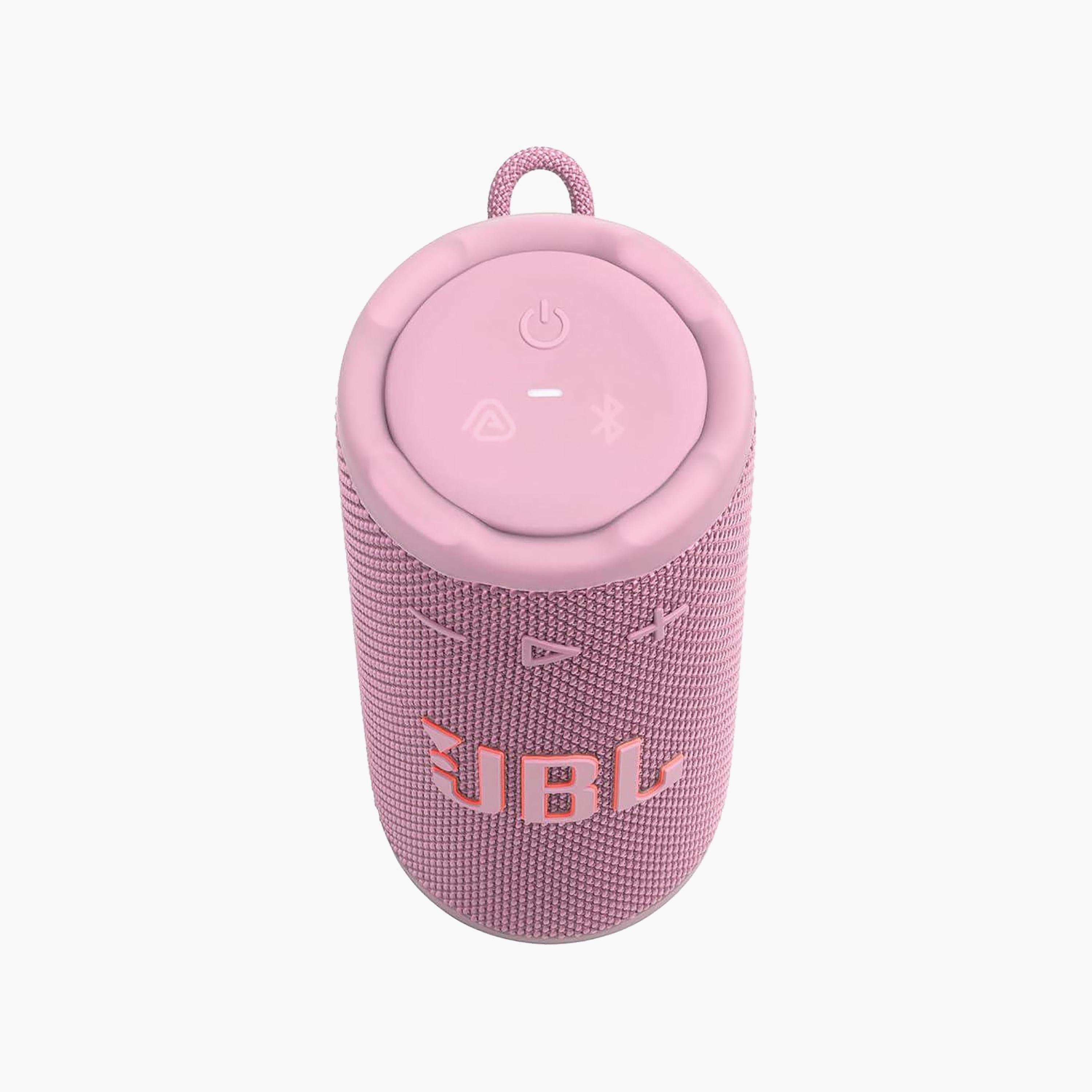 مكبر صوت "جريب" مدمج بتقنية "برو ساوند" وتقنية "AI ساوند بوست" ومقاومة للماء IP68 وإضاءة محيطة من جي بي إل-PROMO_EMAX_AE_ADIB_240926-image-2