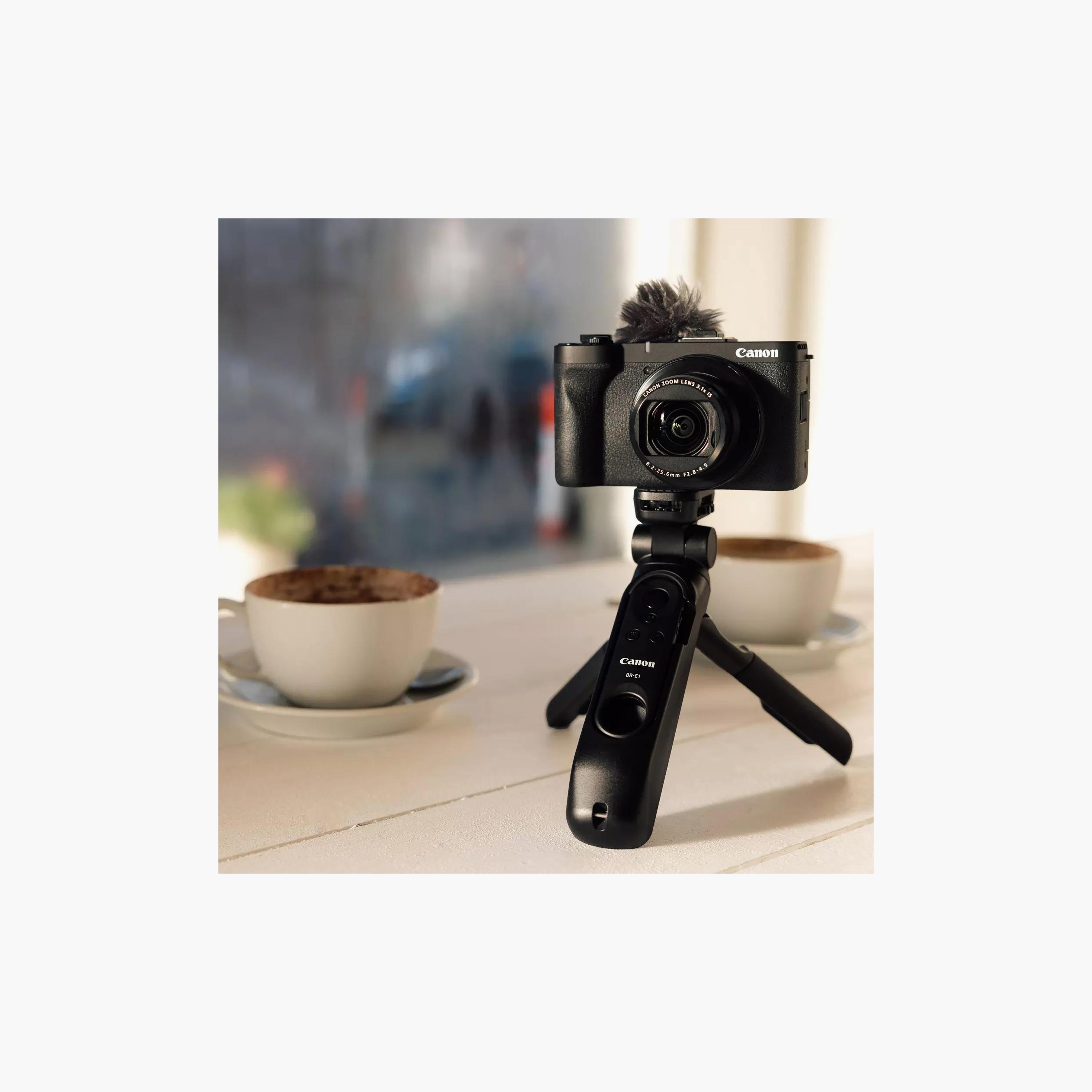 Canon PowerShot V1 Premium Vlogger Kit, Black-PROMO_EMAX_AE_ADIB_240926-image-4
