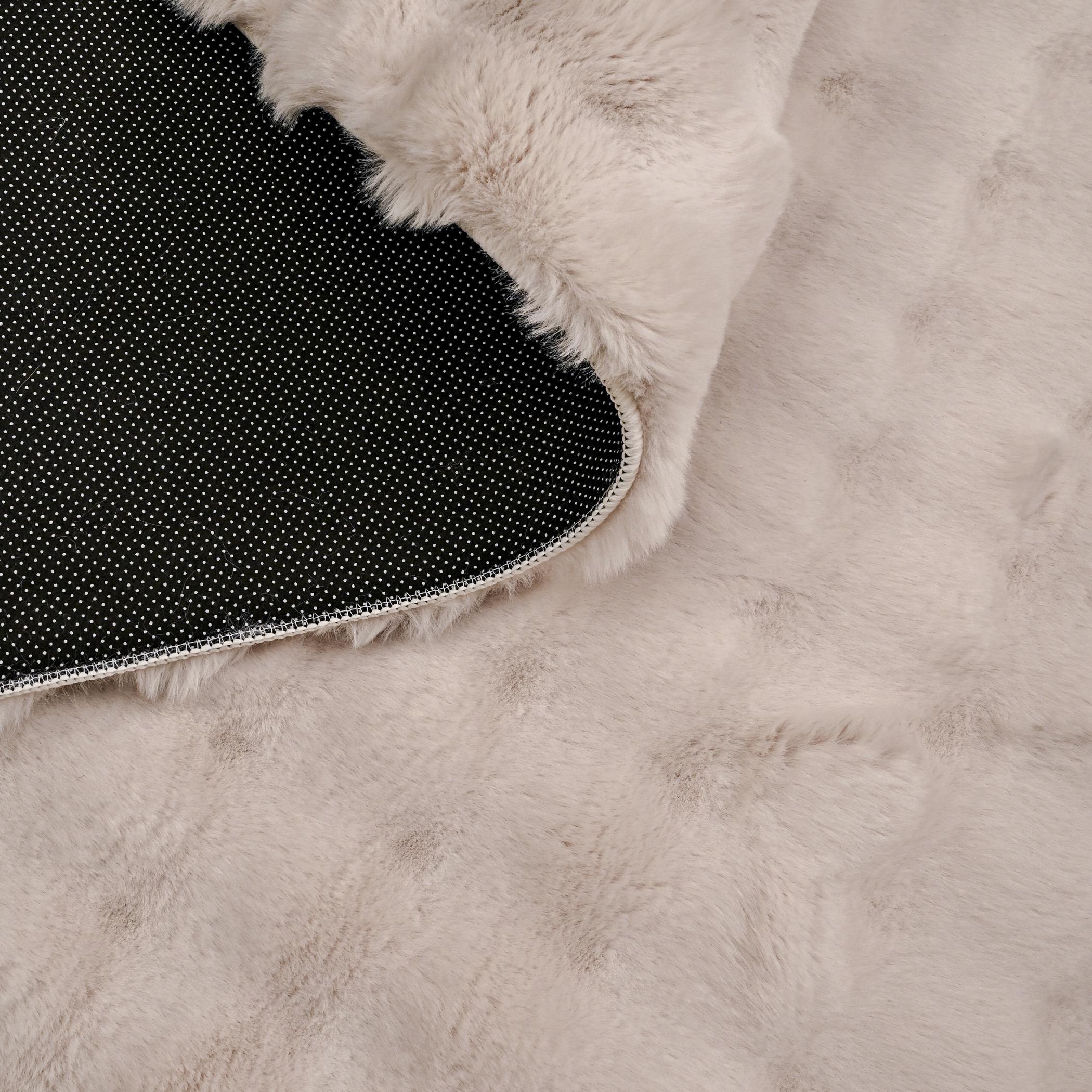 Bubble Rabbit Pebbles Shaggy Fur Rug - 160x230 cm-hbxdecorandfurnishings-floorcoverings-rugs-image-5
