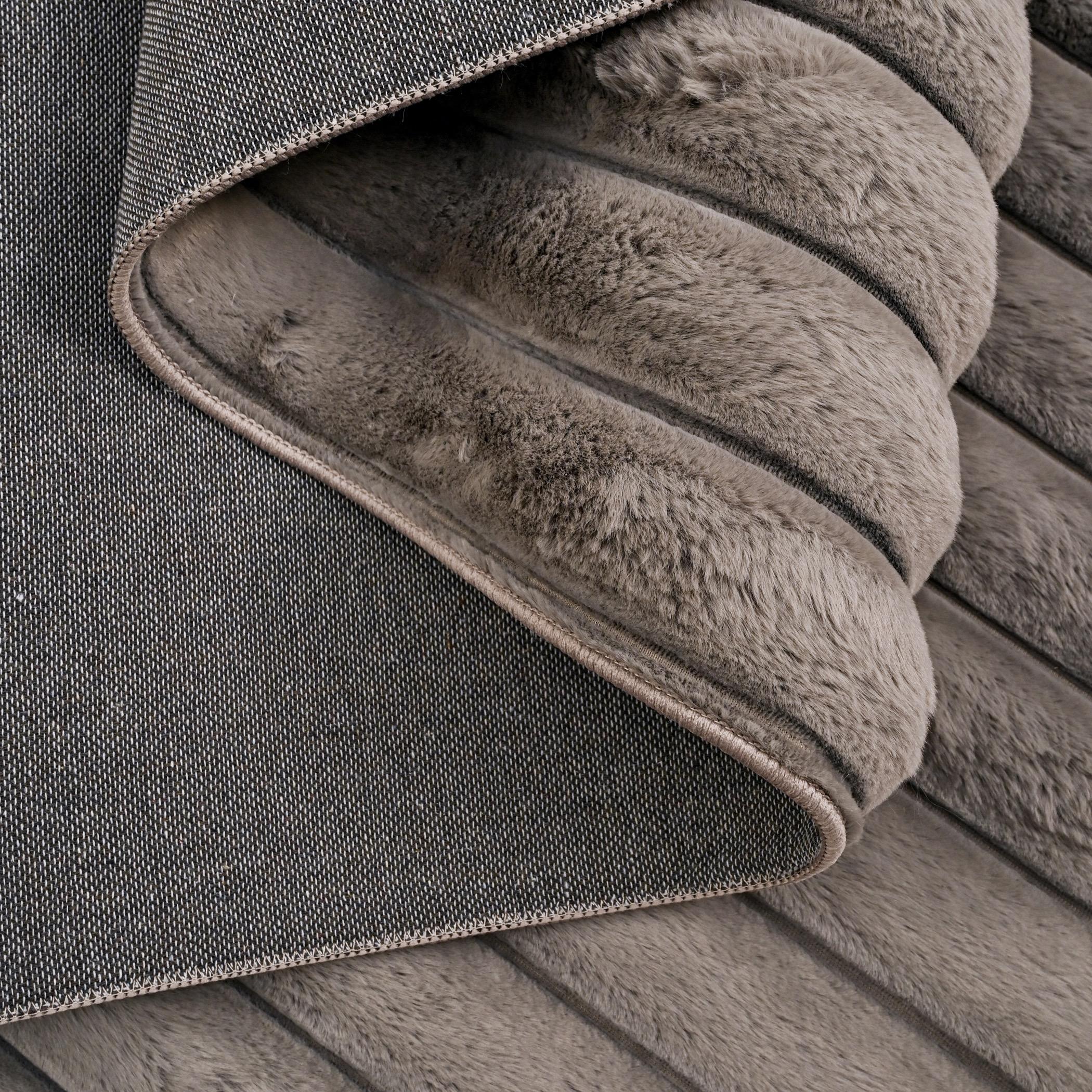 Vertica 3D Linear Strip 3D Rabbit Fur Rug - 160x230 cm-hbxdecorandfurnishings-floorcoverings-rugs-image-3