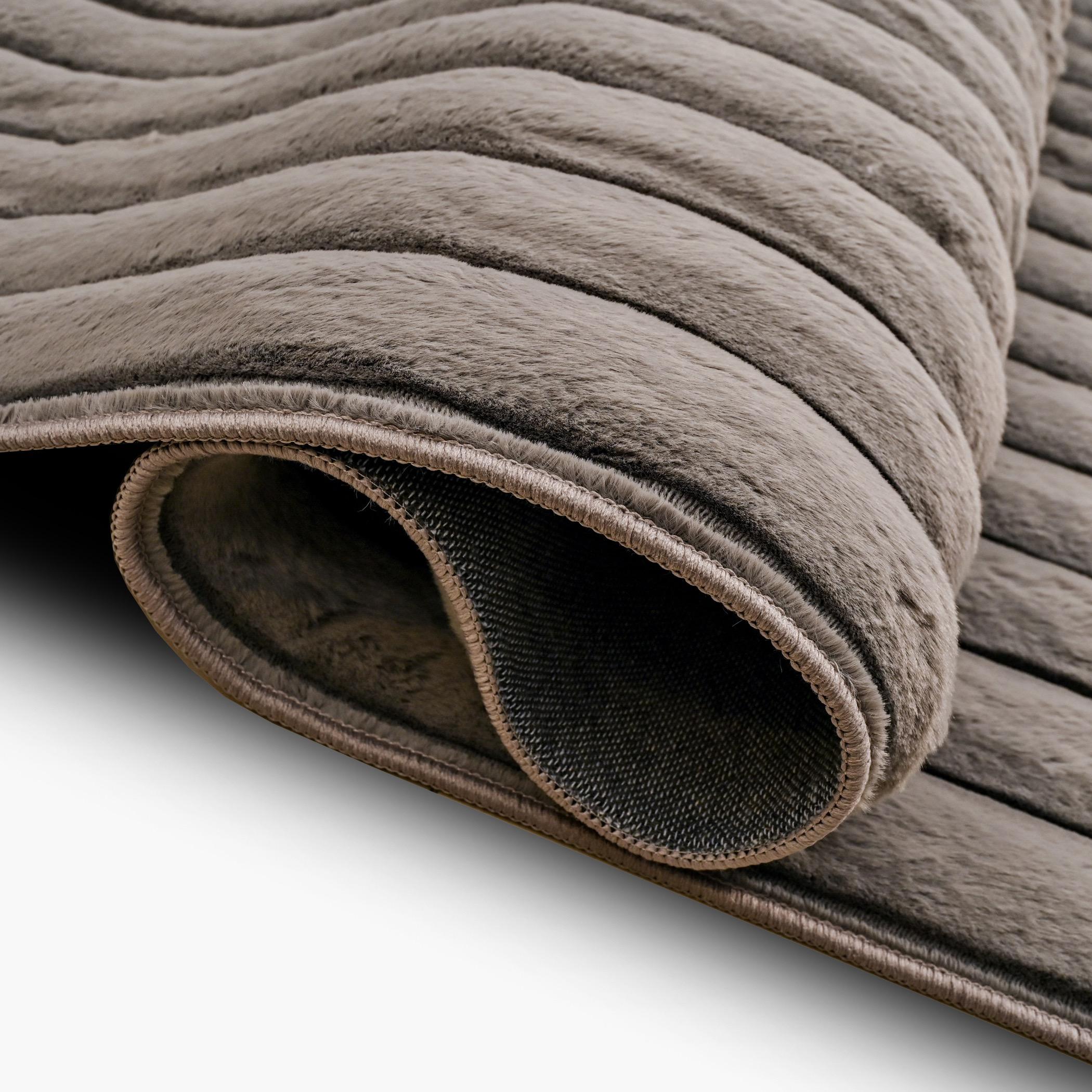 Vertica 3D Linear Strip 3D Rabbit Fur Rug - 160x230 cm-hbxdecorandfurnishings-floorcoverings-rugs-image-4