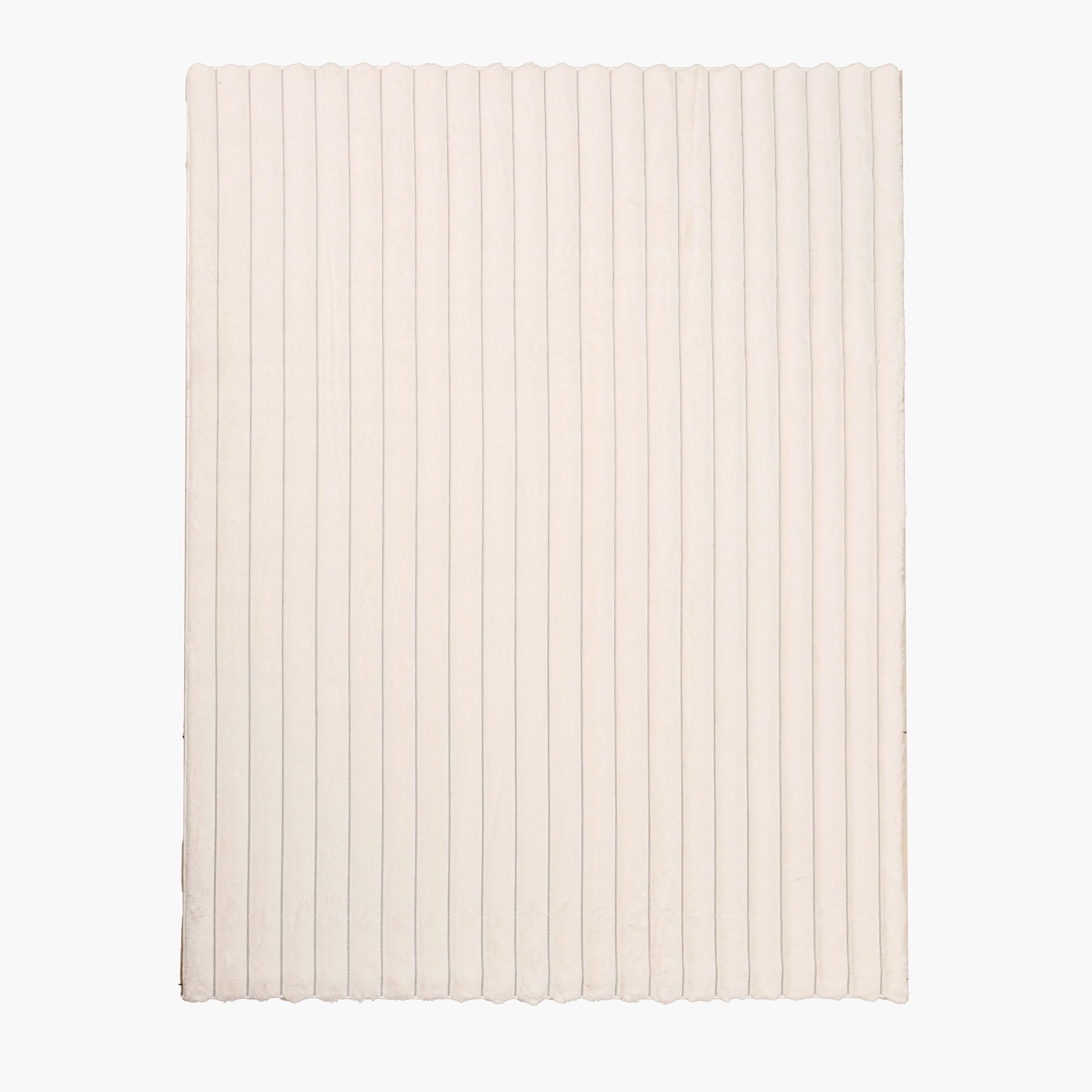 Vertica 3D Linear Strip 3D Rabbit Fur Rug - 160x230 cm-hbxdecorandfurnishings-floorcoverings-rugs-image-2