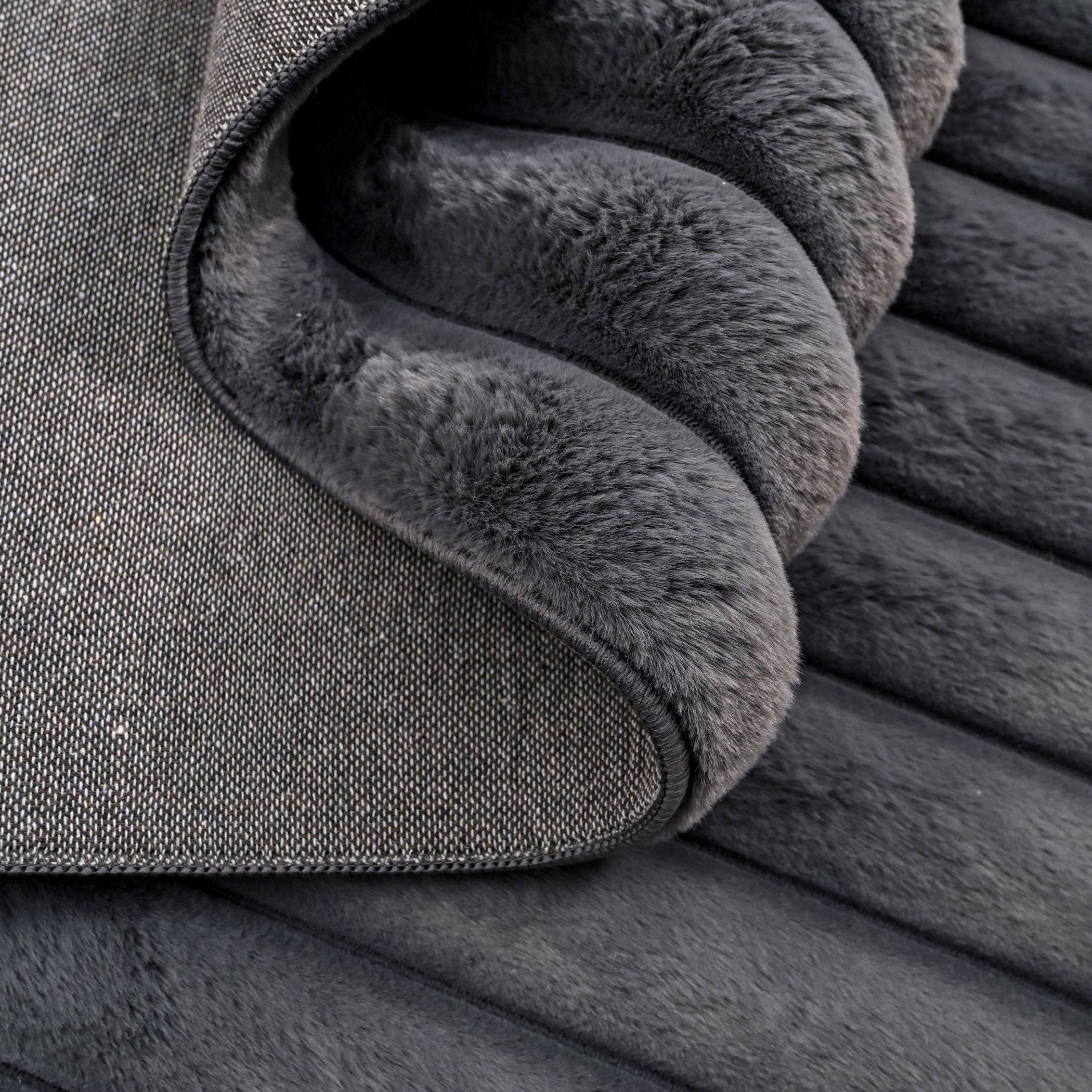 Vertica 3D Linear Strip Rabbit Fur Rug - 160x230 cm-hbxdecorandfurnishings-floorcoverings-rugs-image-3