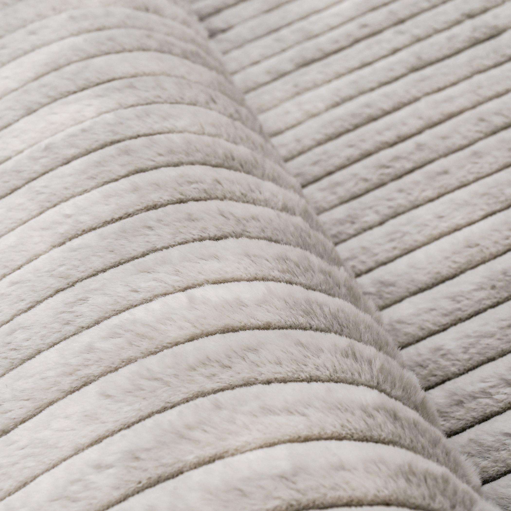 Linea Shibori Tie Dyed Rabbit Fur Rug - 300x200 cm-hbxdecorandfurnishings-floorcoverings-rugs-image-5