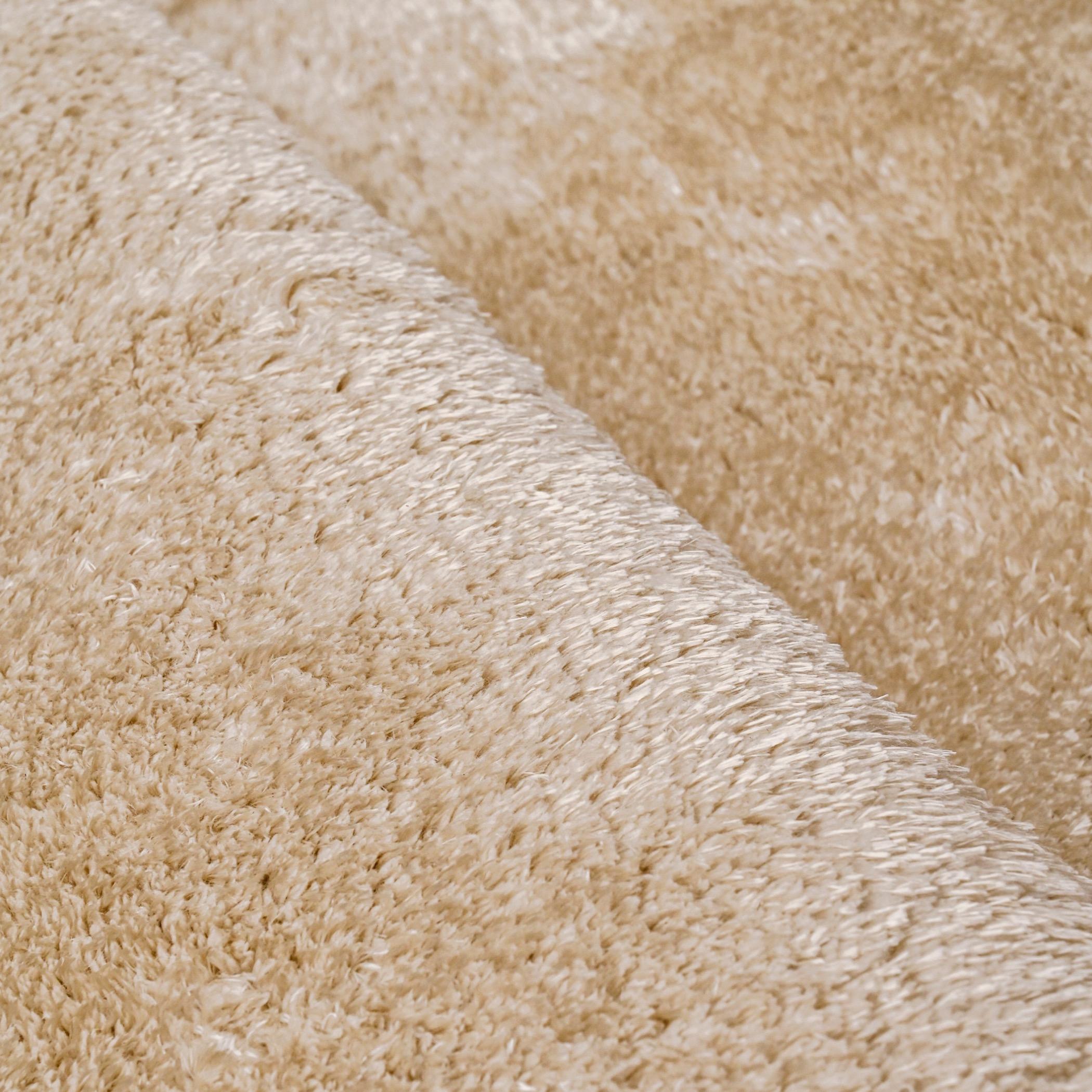 Icy Cream Rectangular Rug - 230x160 cm-hbxdecorandfurnishings-floorcoverings-rugs-image-3