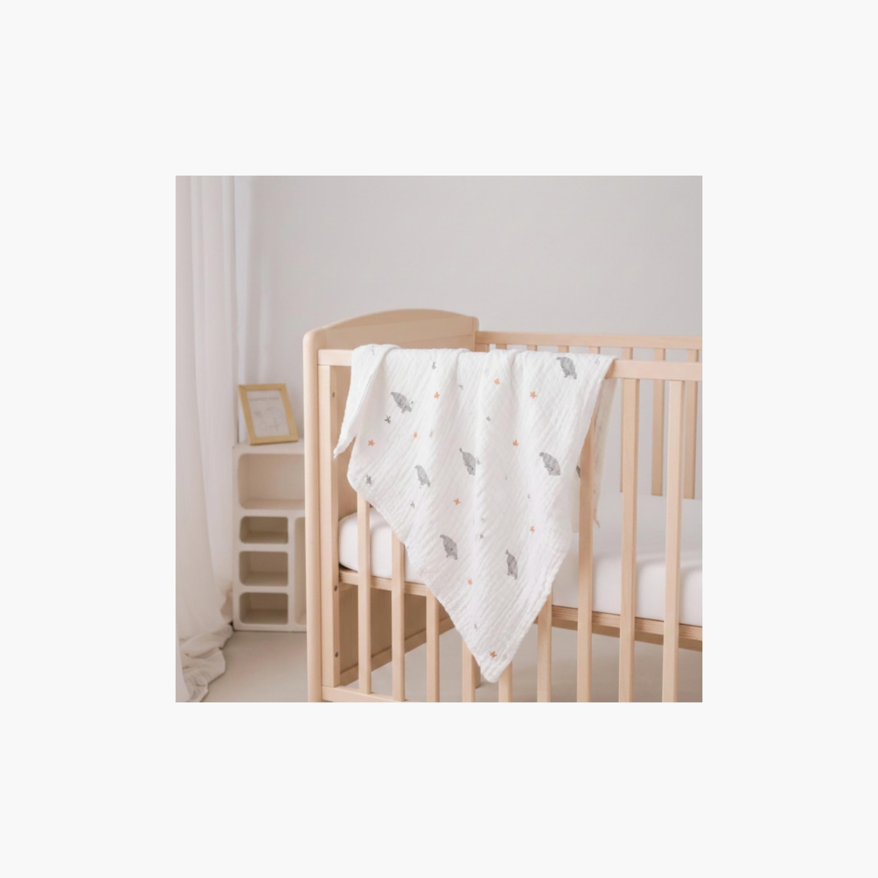 طقم أقمشة قماط فائقة النعومة موديل ليتل ترافيلر قطعتين من كيندر فالي-baby-nursery-blanketsandswaddles-receivingblankets-image-11