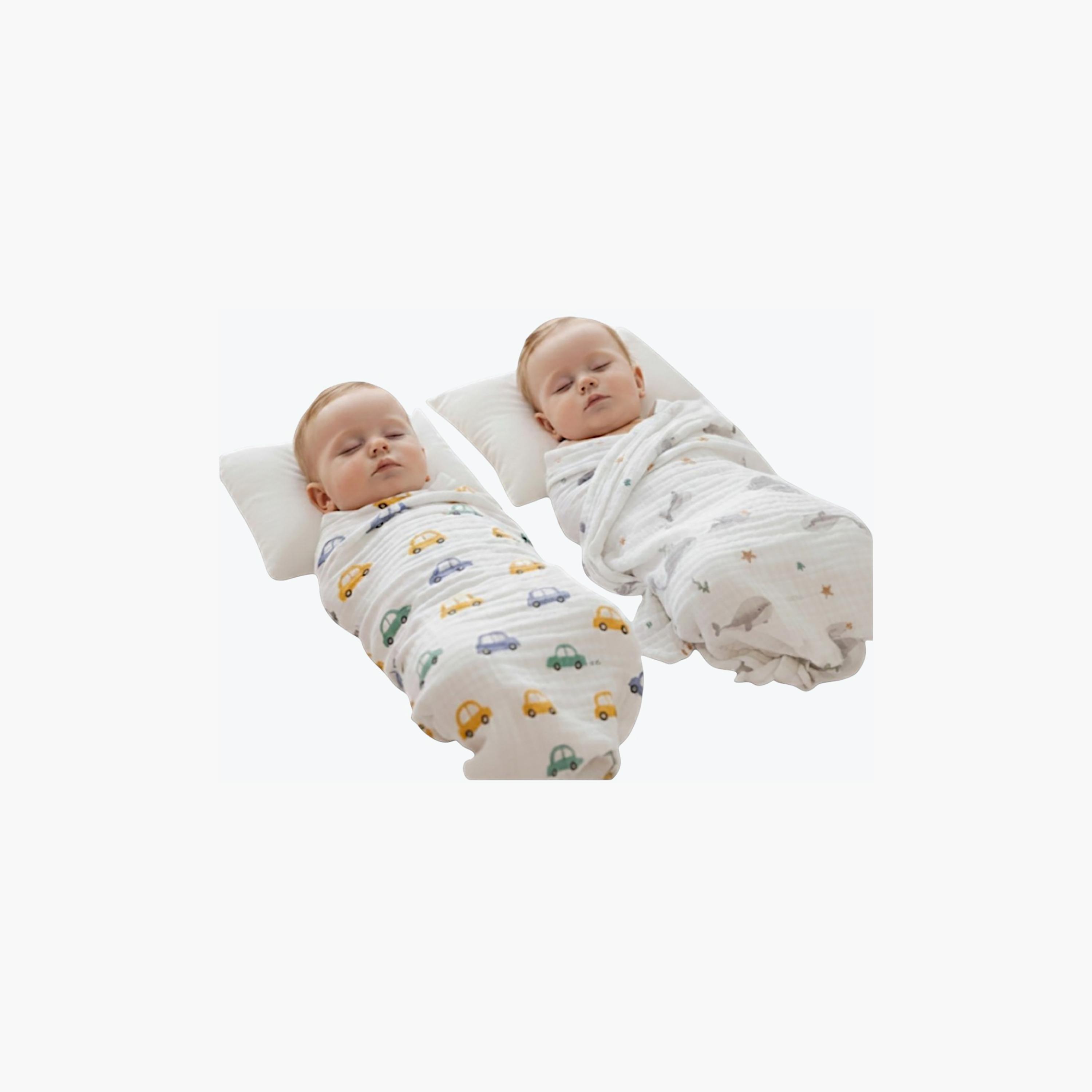طقم أقمشة قماط فائقة النعومة موديل ليتل ترافيلر قطعتين من كيندر فالي-baby-nursery-blanketsandswaddles-receivingblankets-image-6